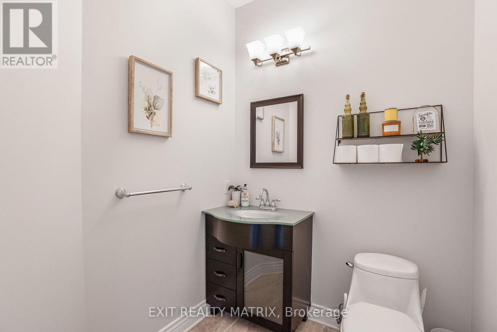 5 - 64 Radstock Lane