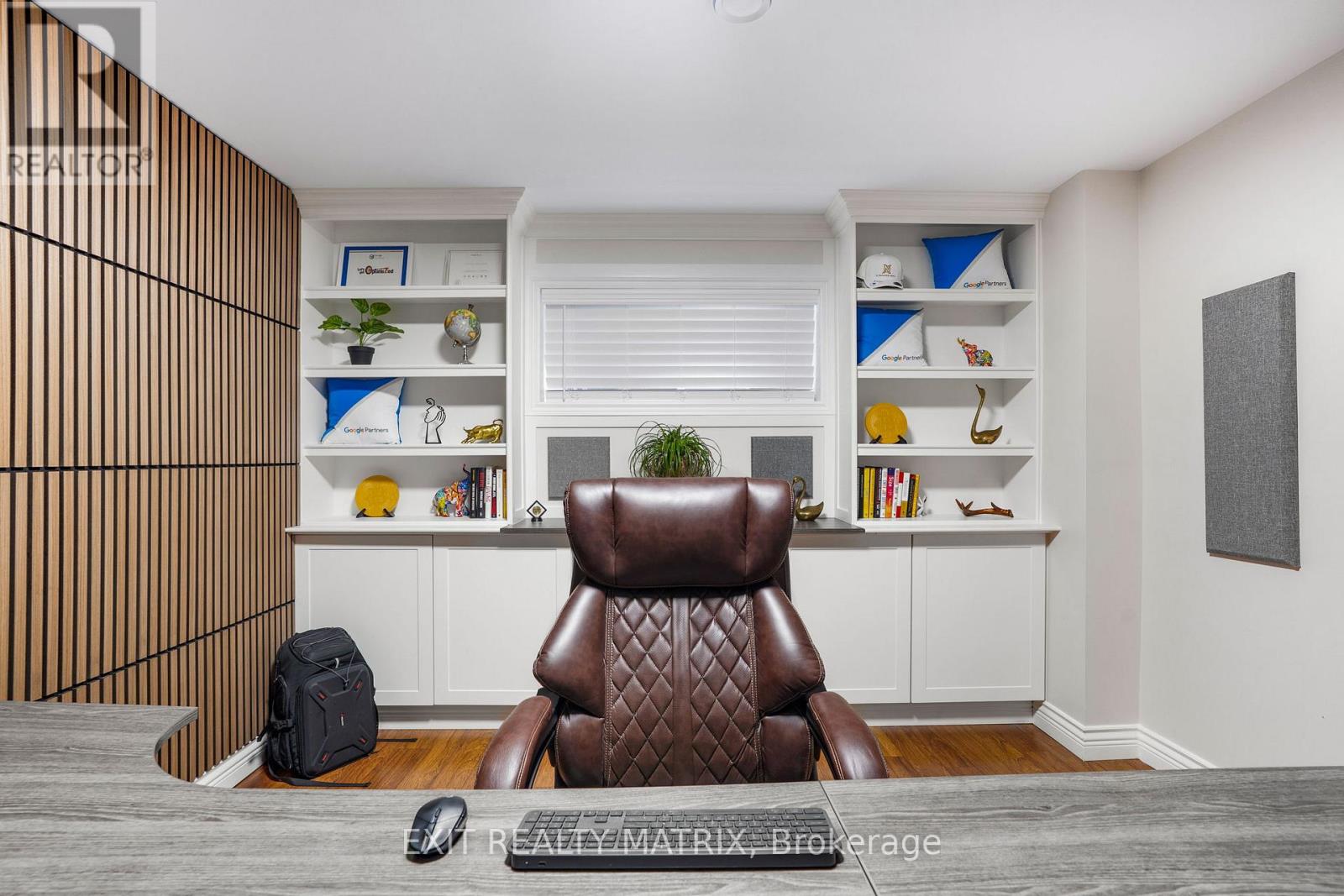 5 - 64 Radstock Lane