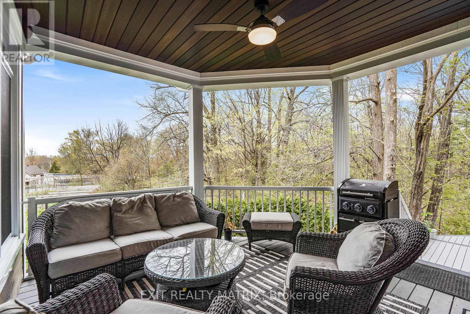 5 - 64 Radstock Lane