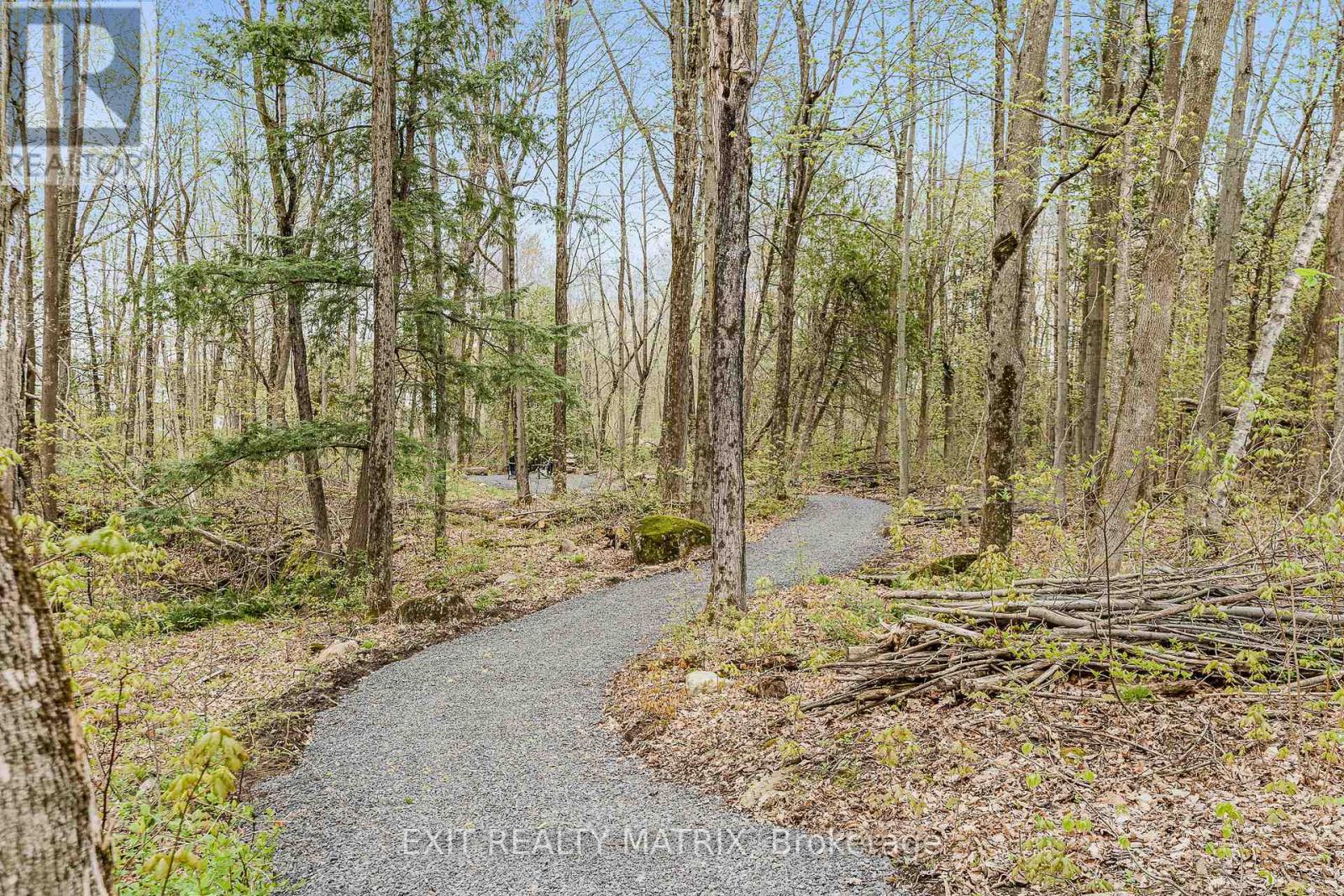 5 - 64 Radstock Lane