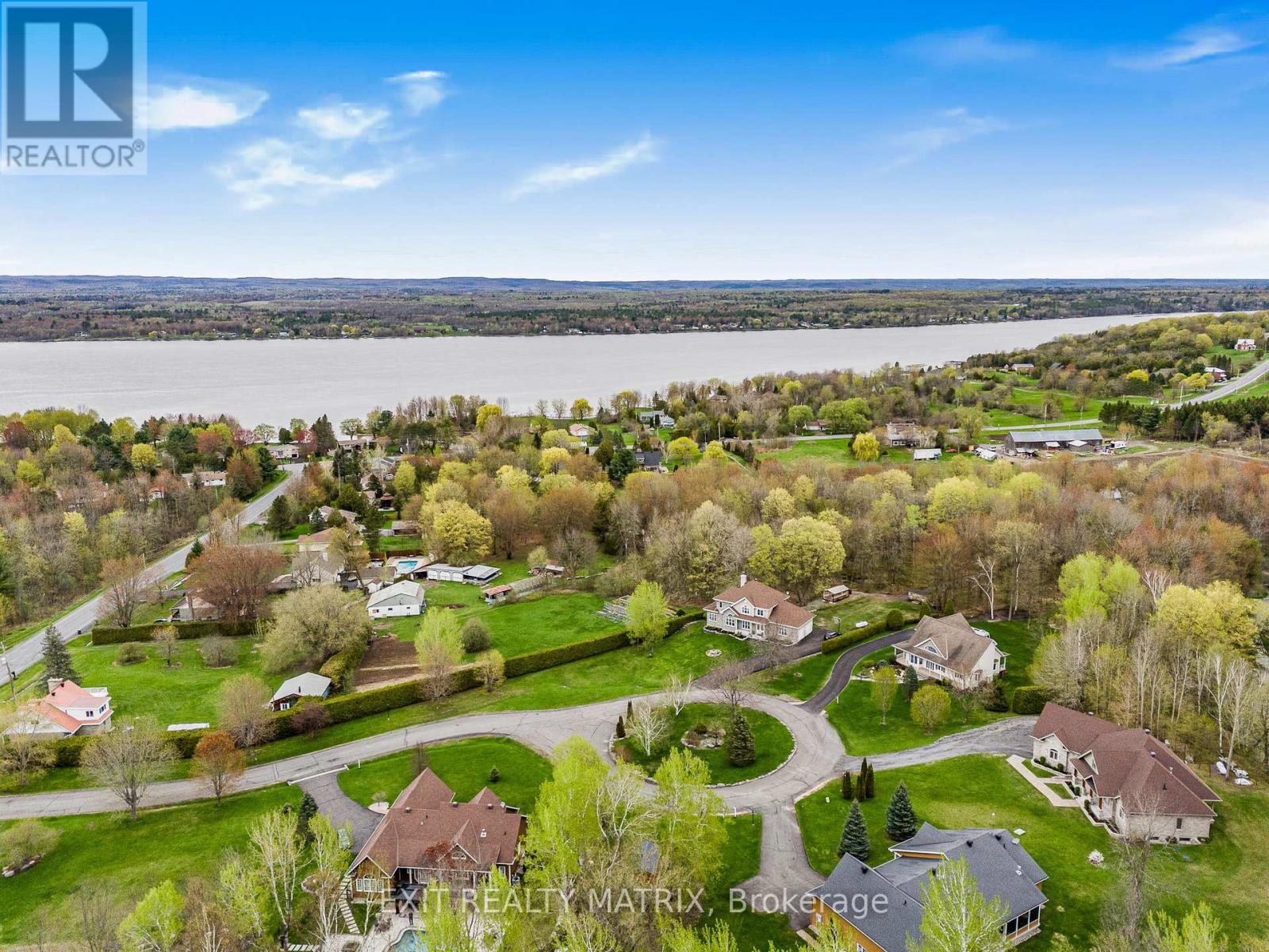 5 - 64 Radstock Lane