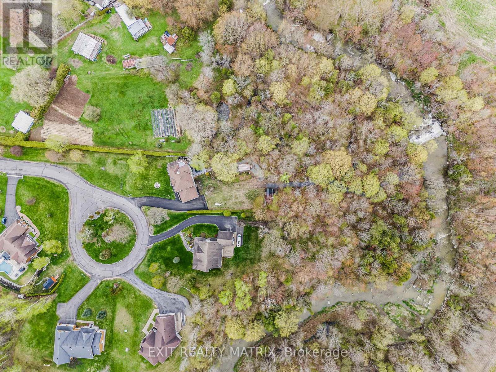 5 - 64 Radstock Lane