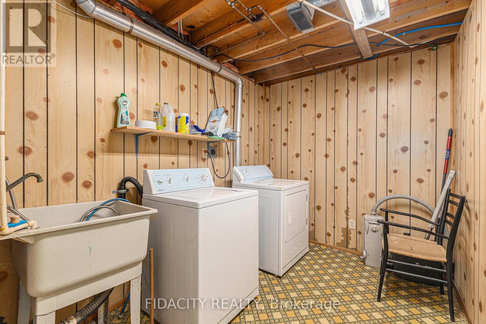 C - 477 Moodie Drive