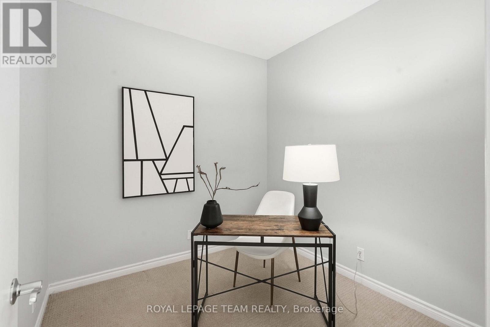 217 - 205 Bolton Street