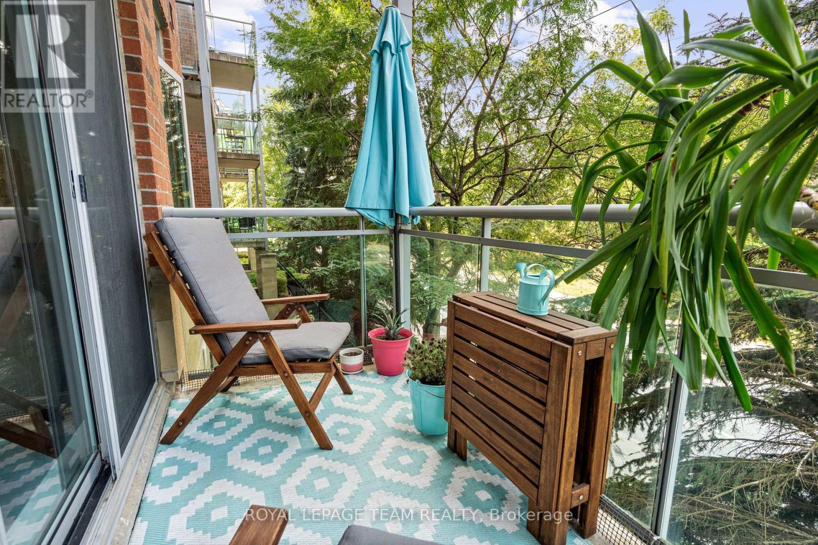 217 - 205 Bolton Street