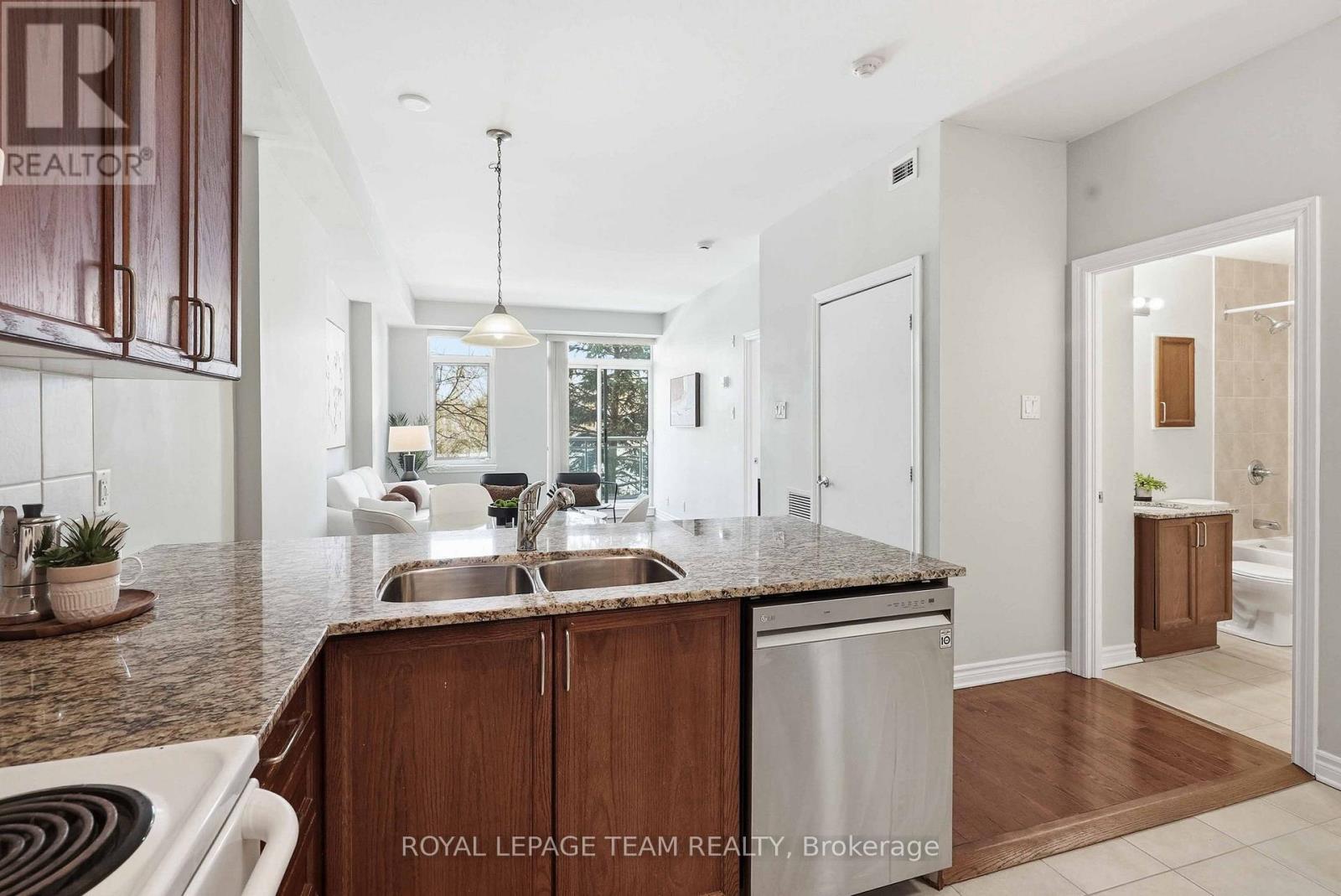 217 - 205 Bolton Street