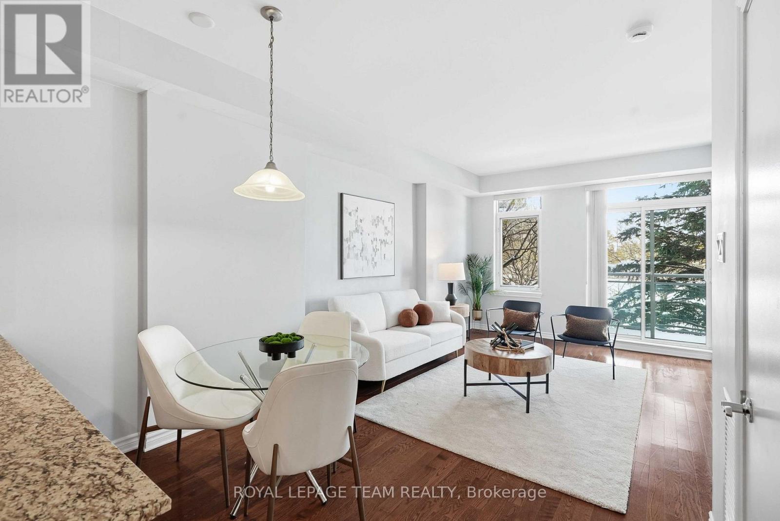 217 - 205 Bolton Street