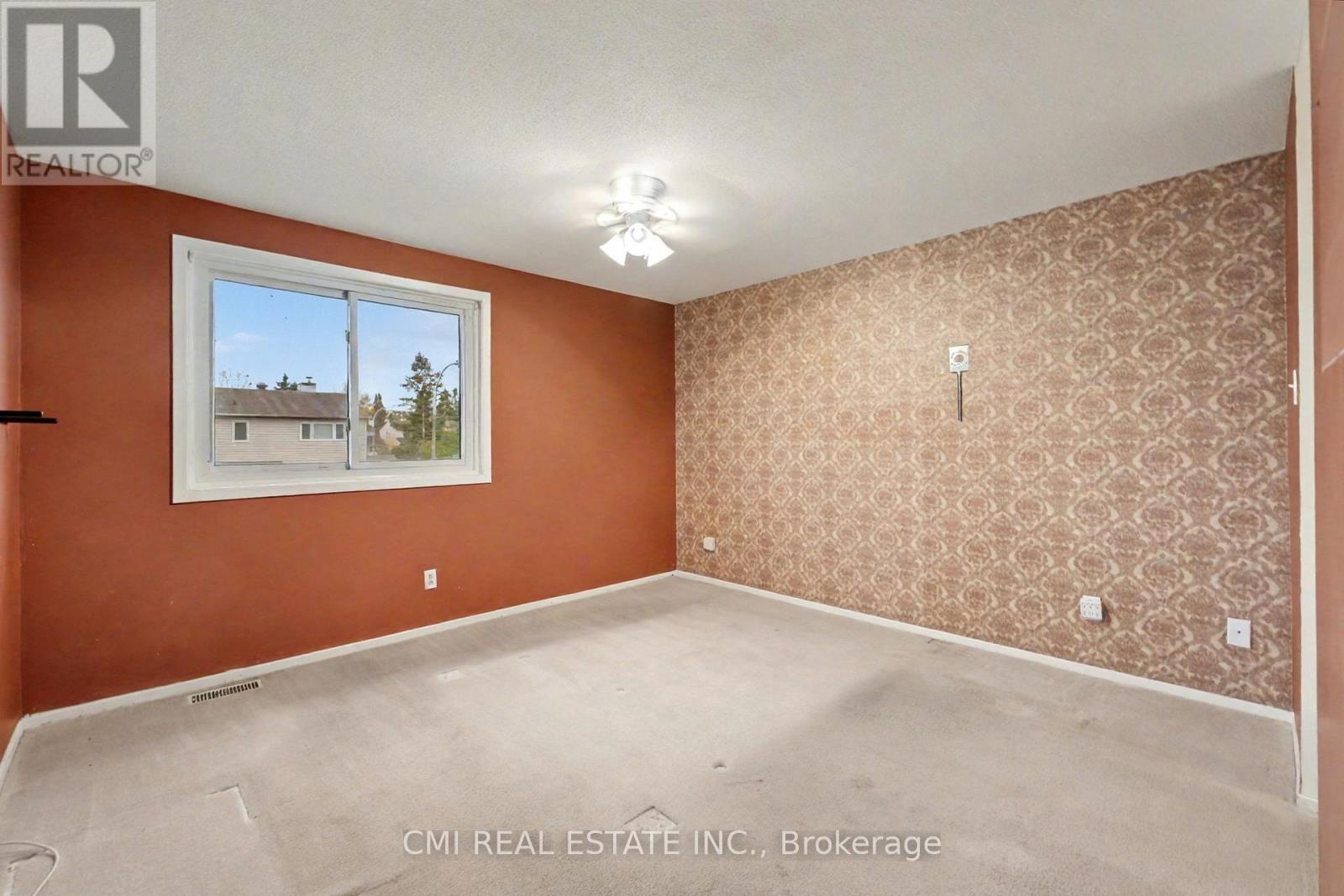 879 Beauclaire Drive