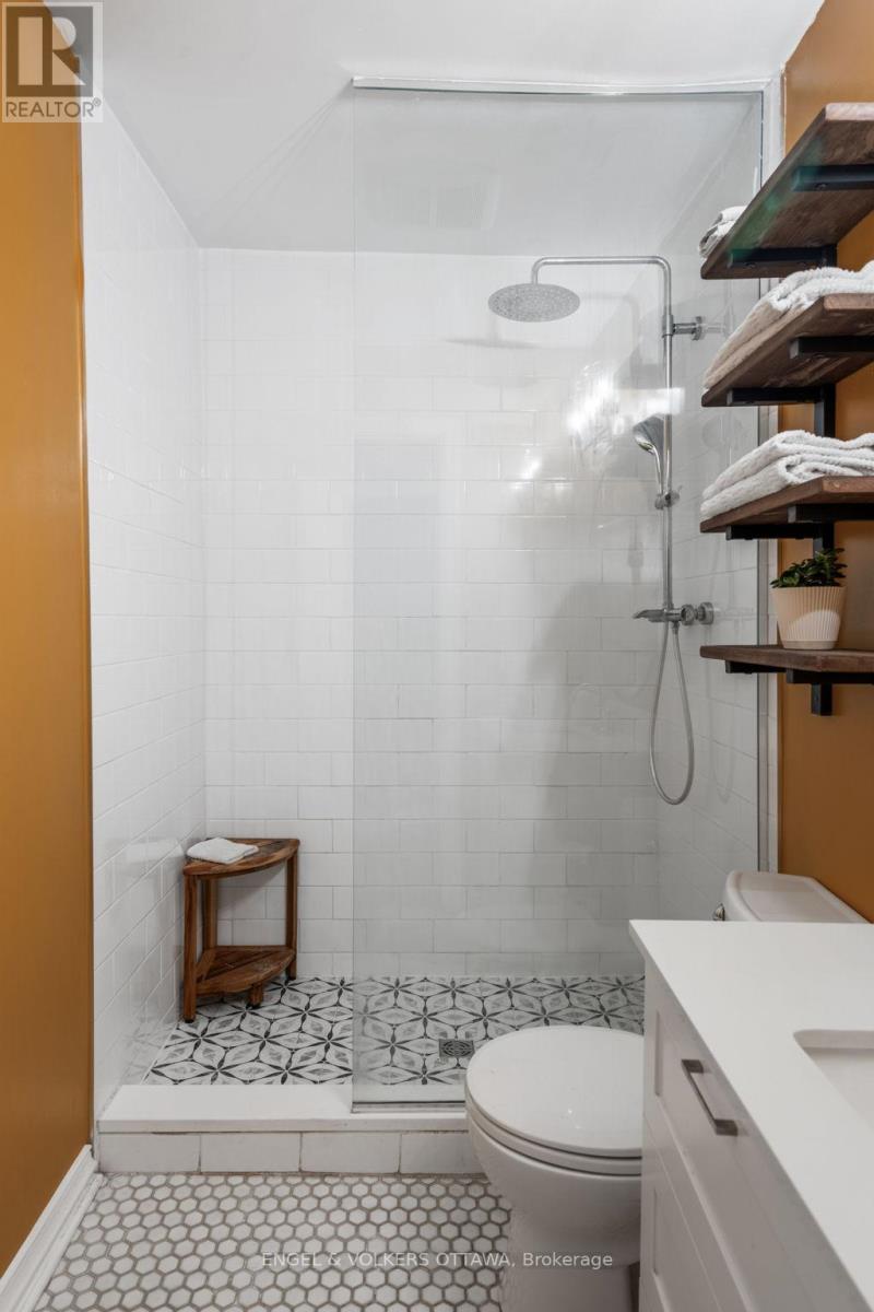 2 Lower Charlotte Street