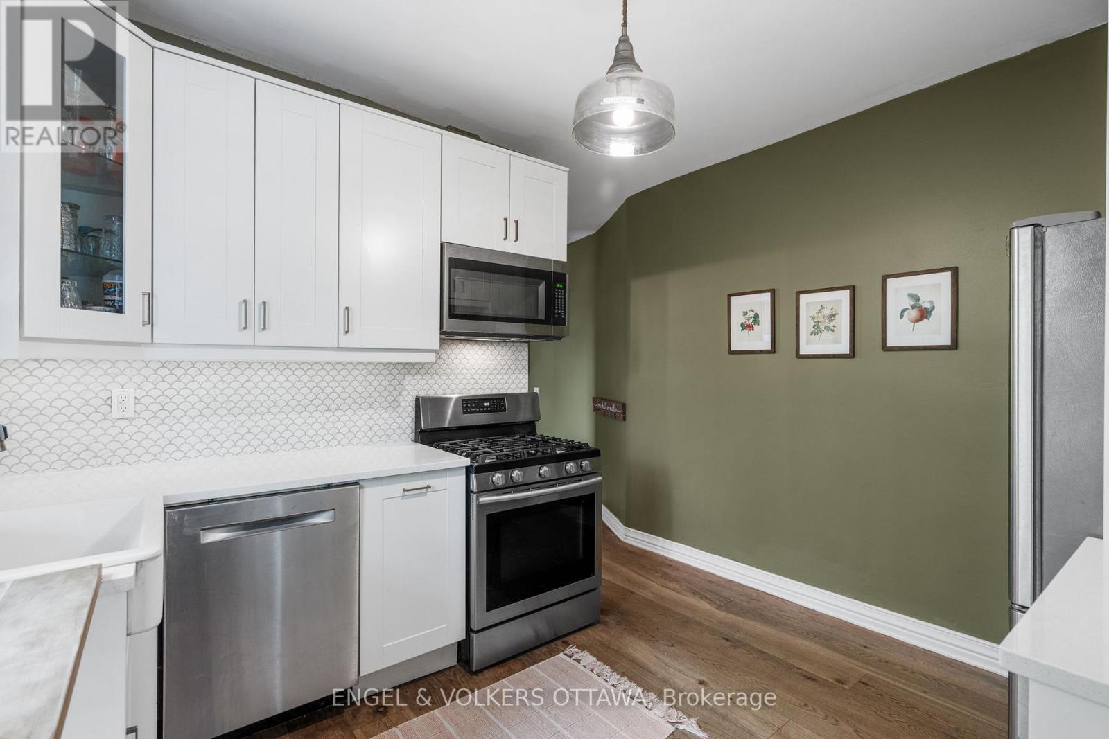 2 Lower Charlotte Street