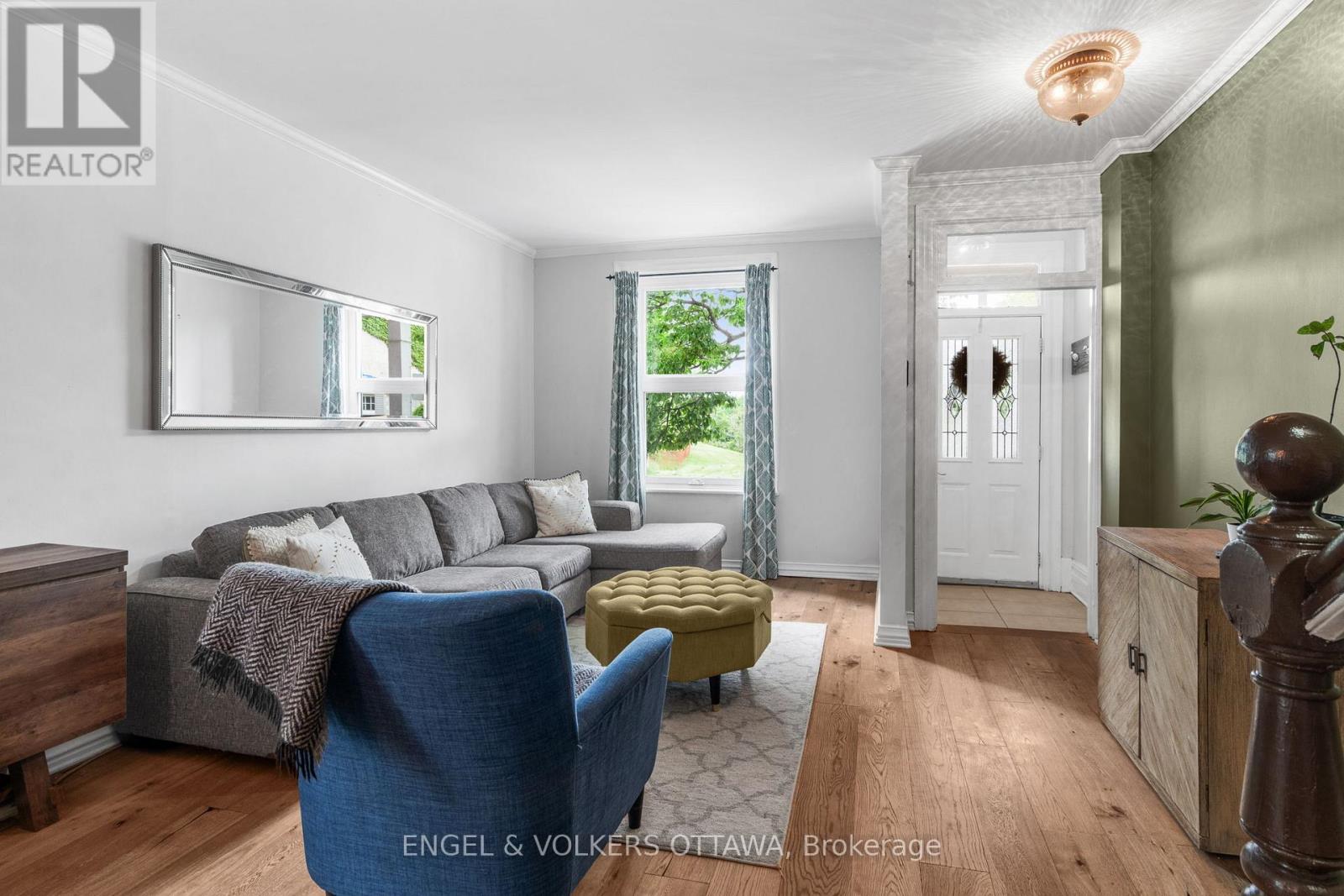 2 Lower Charlotte Street