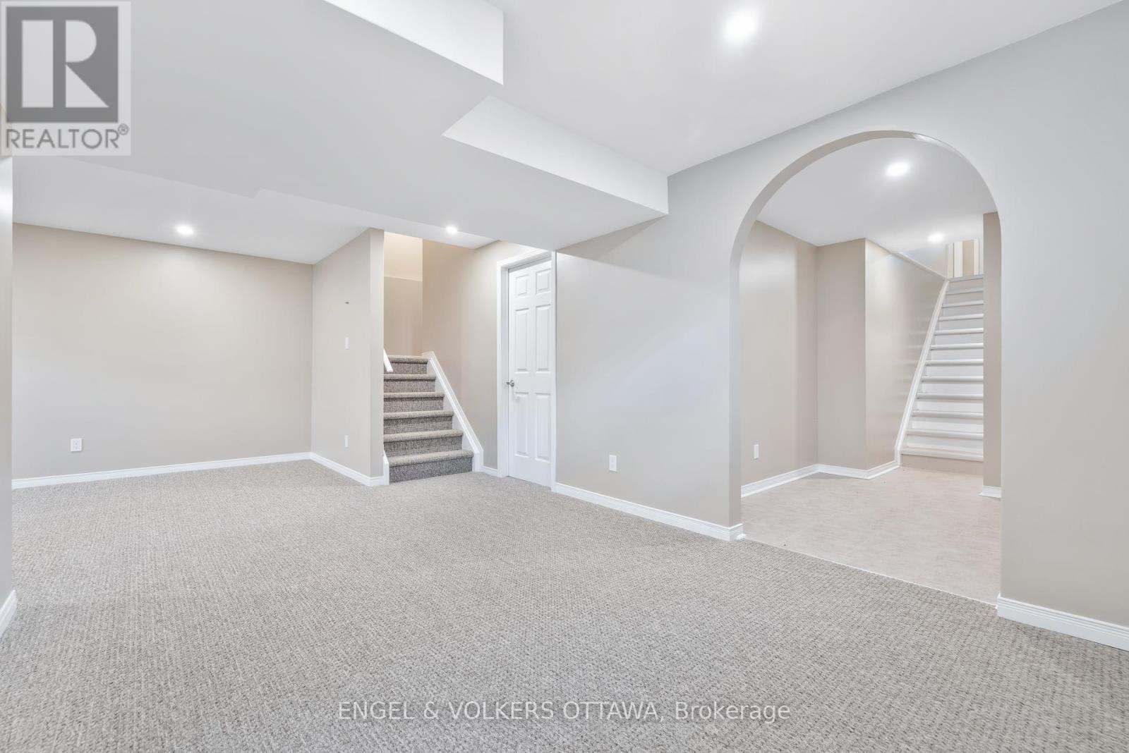 26 Carleton Cathcart Street