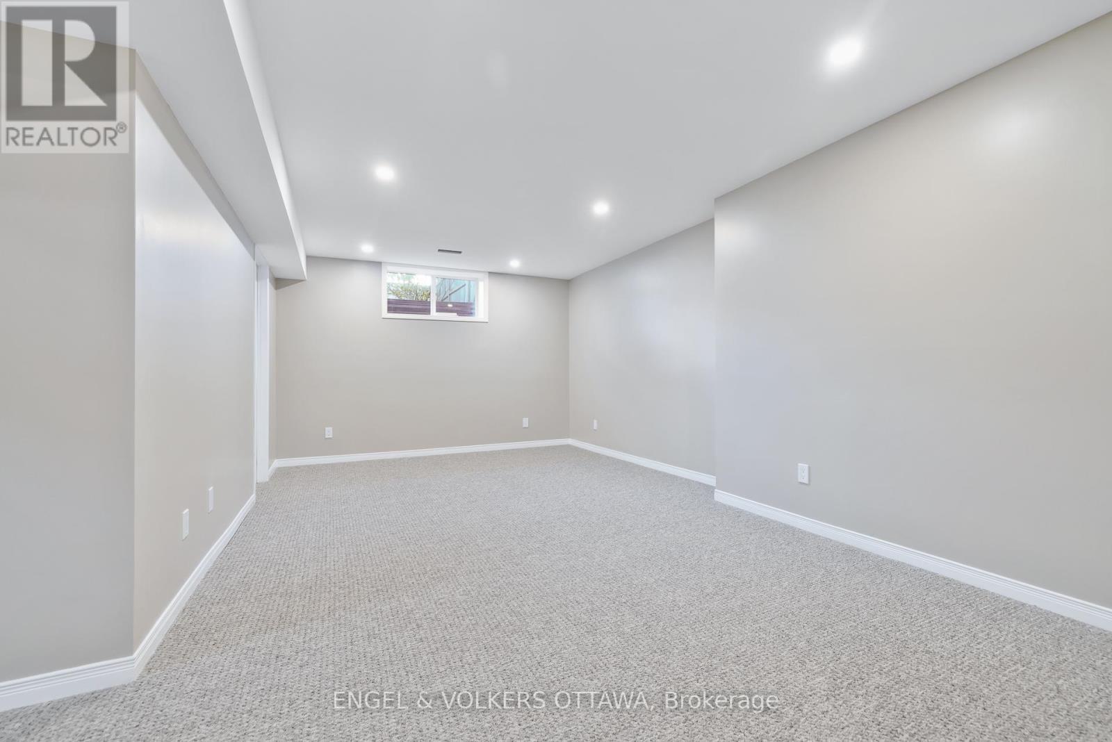 26 Carleton Cathcart Street