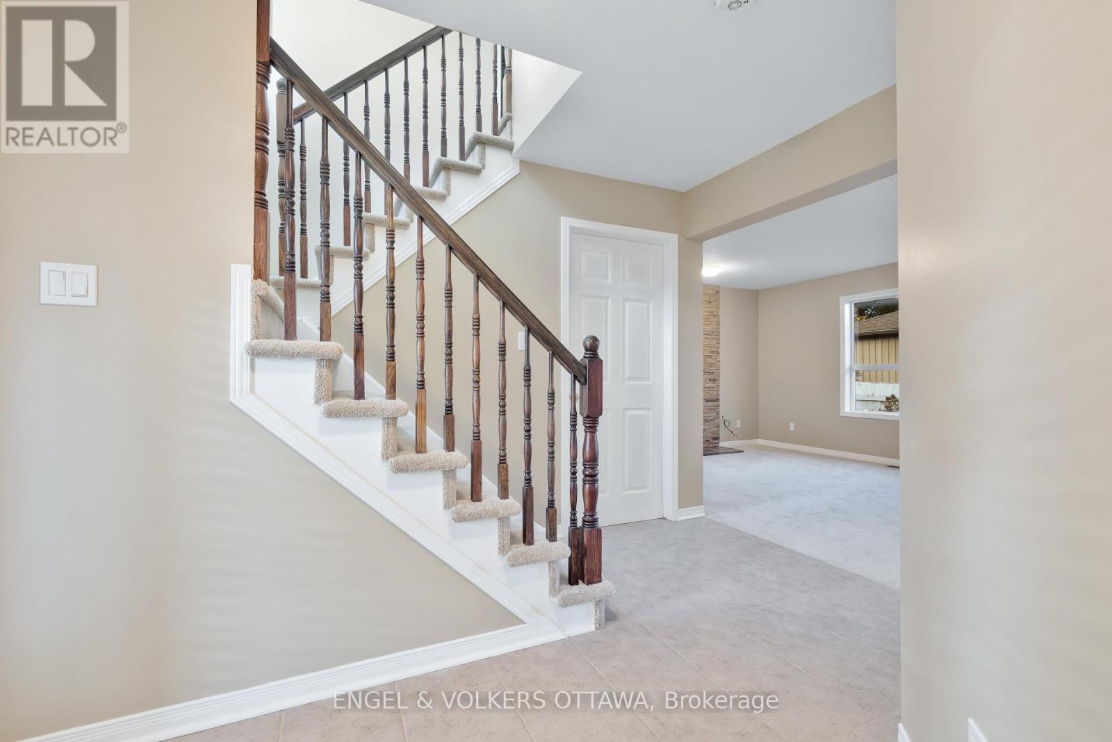 26 Carleton Cathcart Street