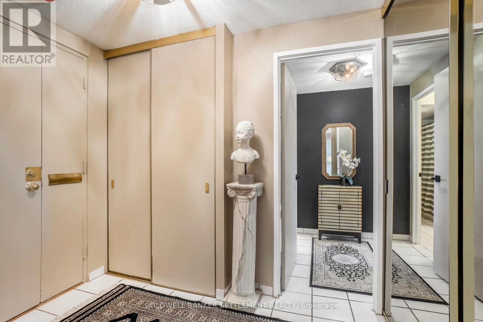 705 - 1356 Meadowlands Drive E