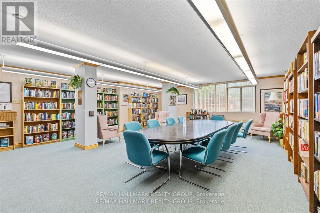 902 - 1025 Grenon Avenue