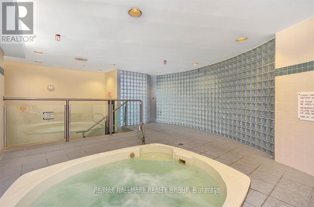 902 - 1025 Grenon Avenue