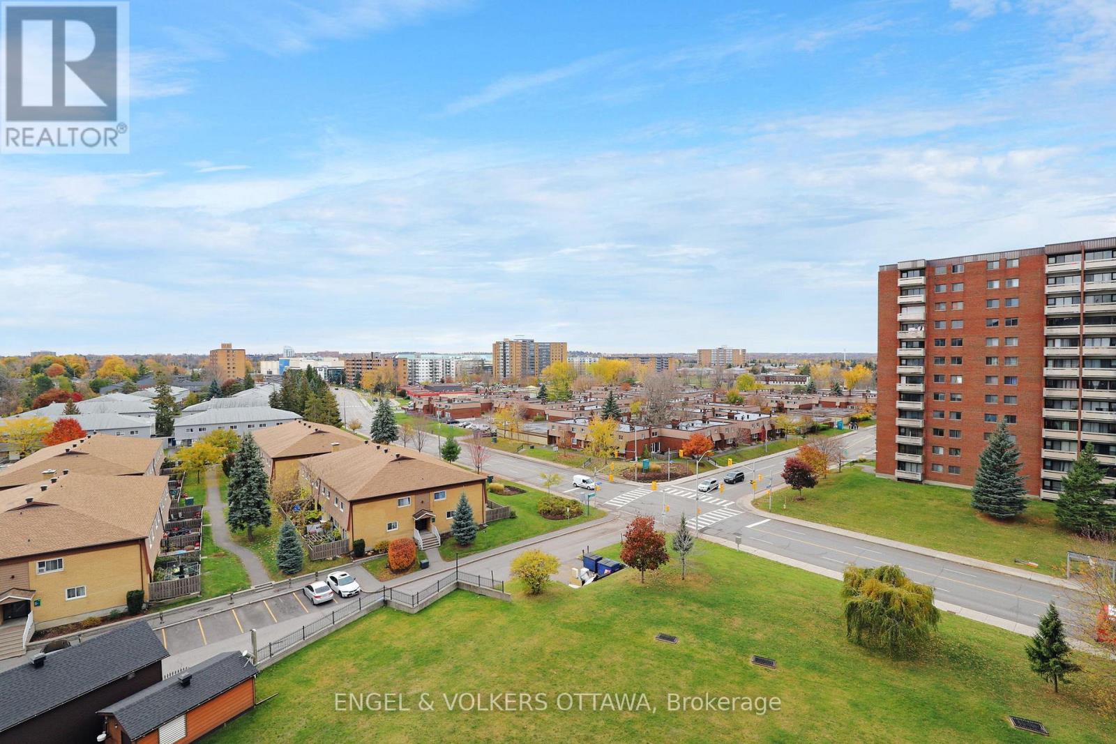 814 - 3100 Carling Avenue