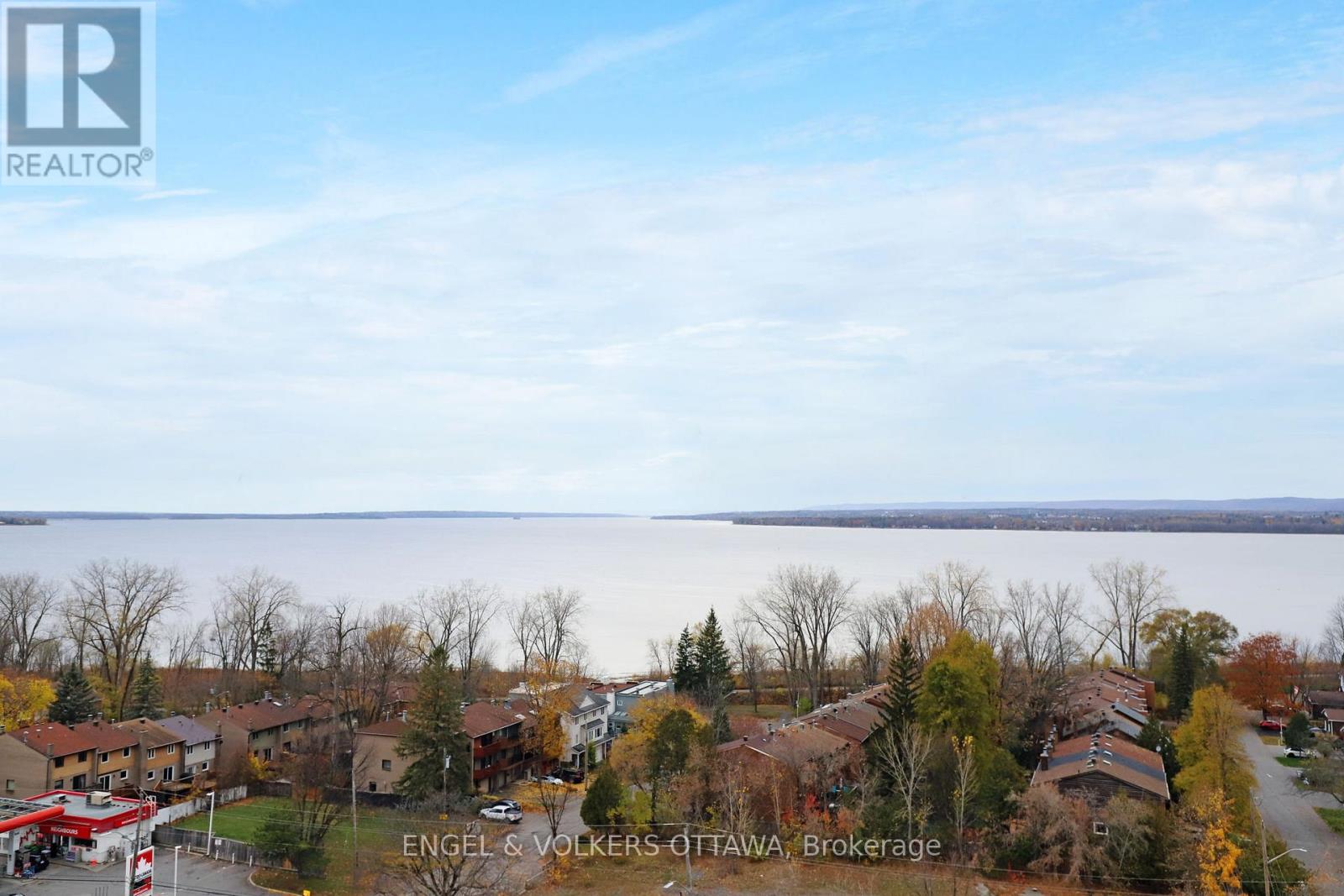 814 - 3100 Carling Avenue