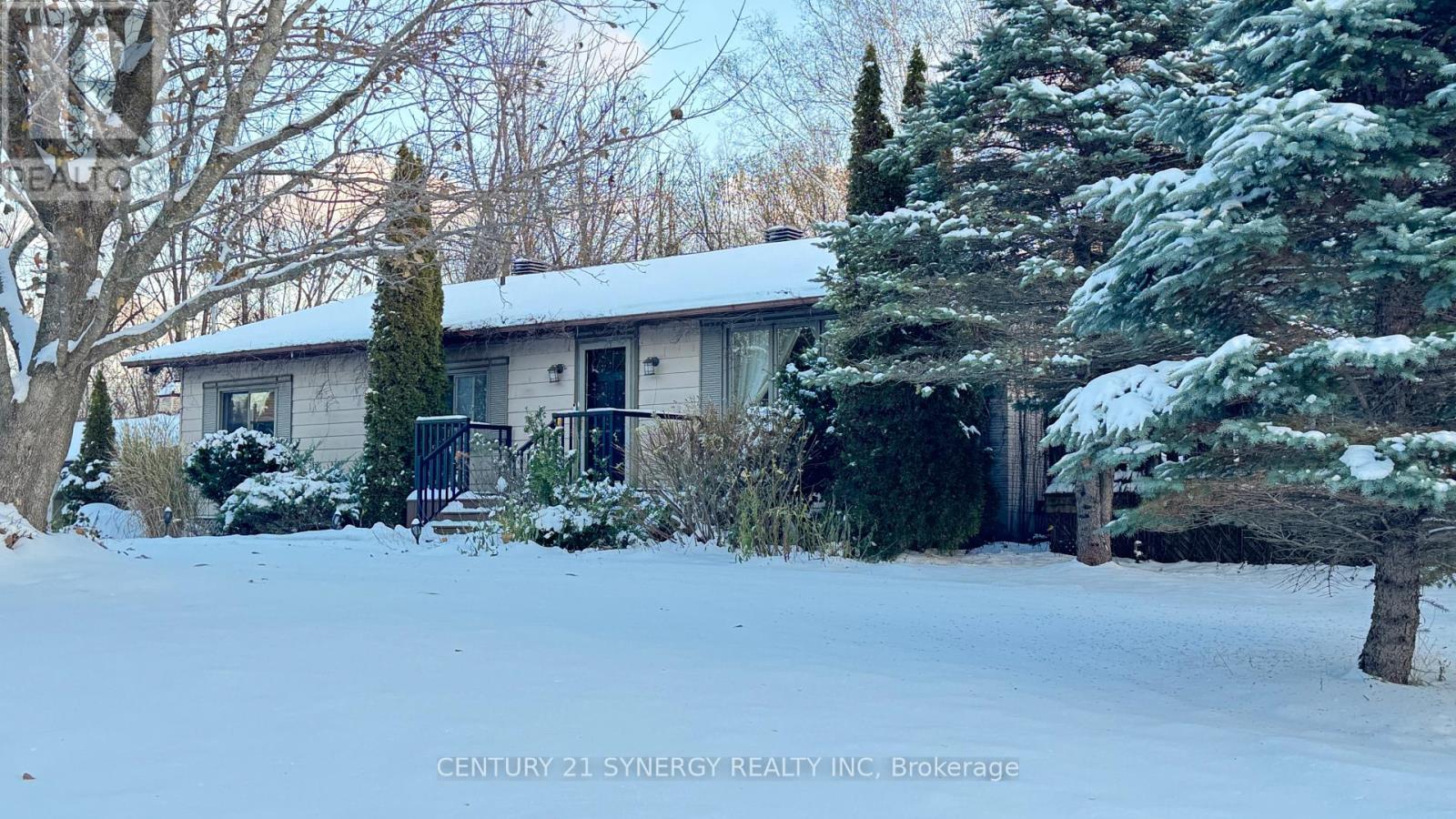 3042 Dangerfield Road W