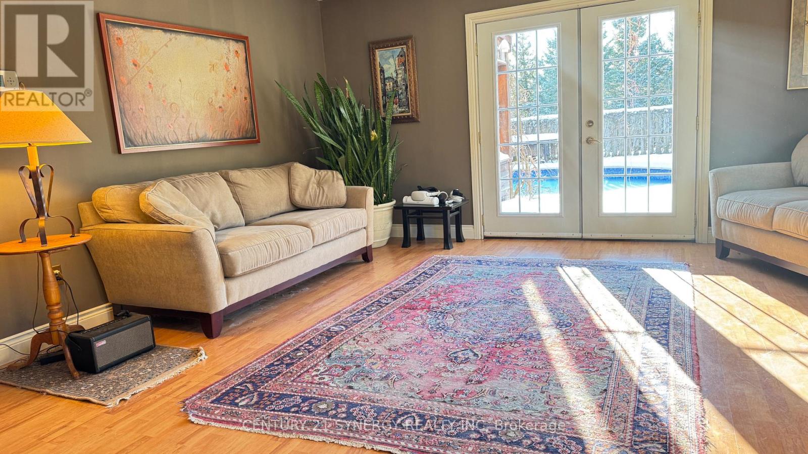 3042 Dangerfield Road W