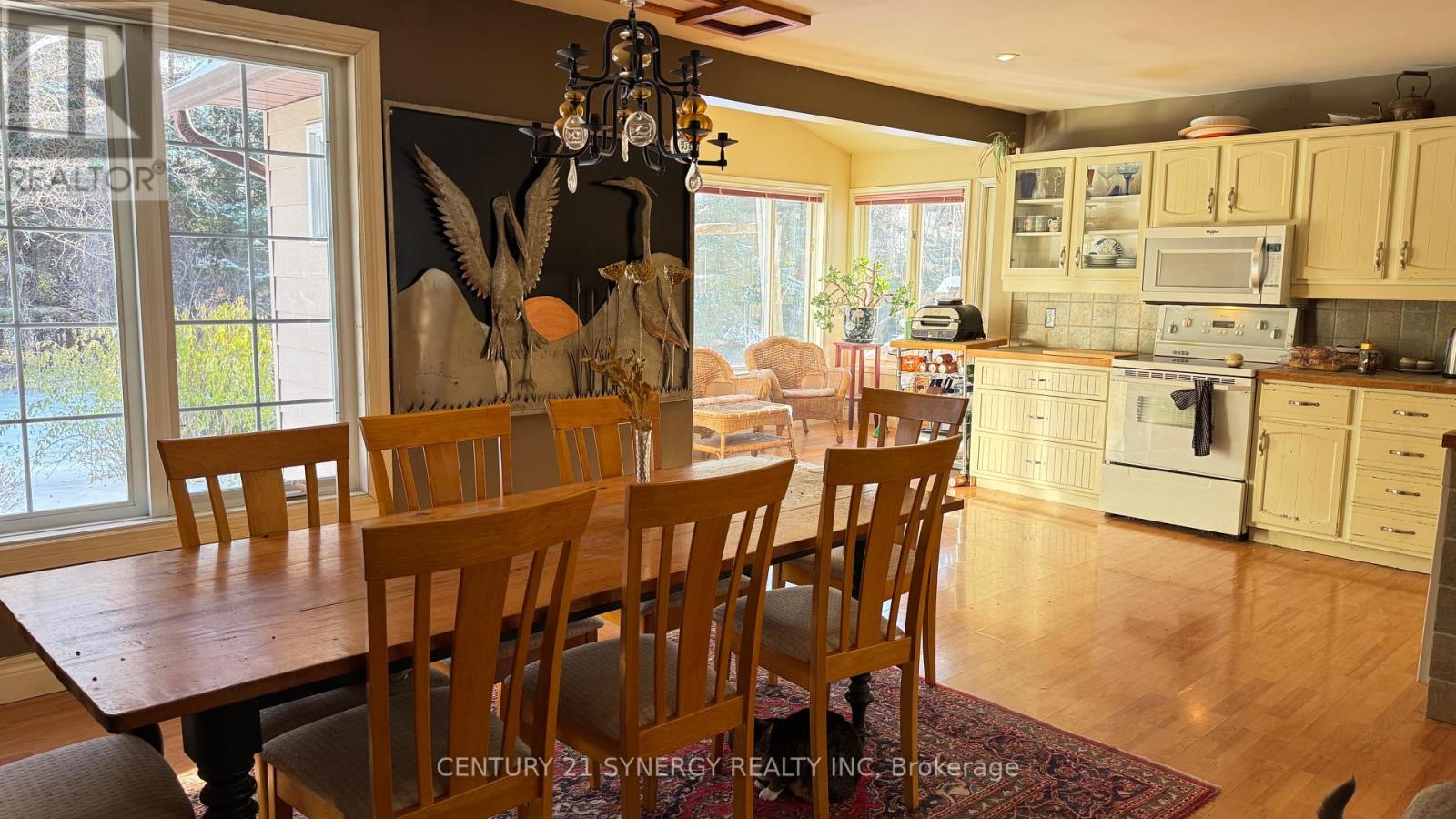 3042 Dangerfield Road W