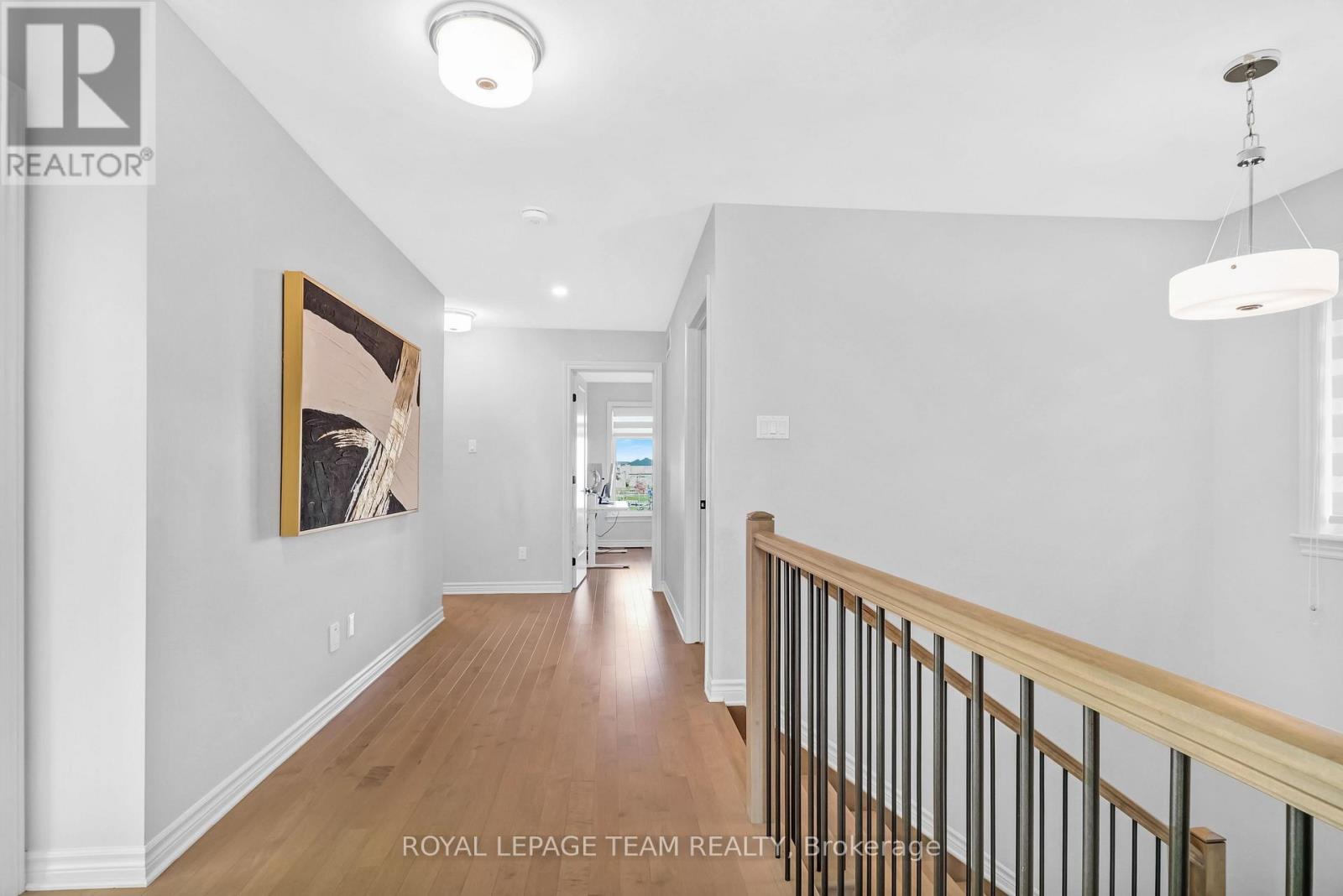 711 Moonflower Crescent