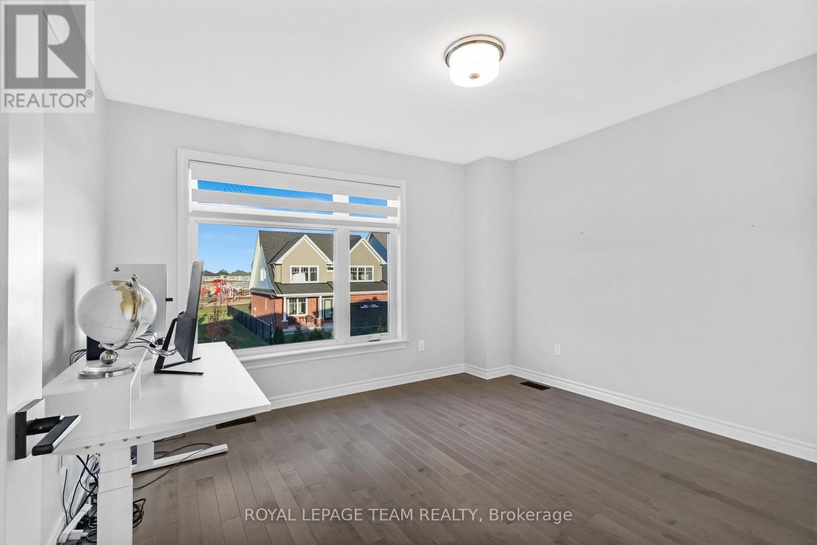 711 Moonflower Crescent