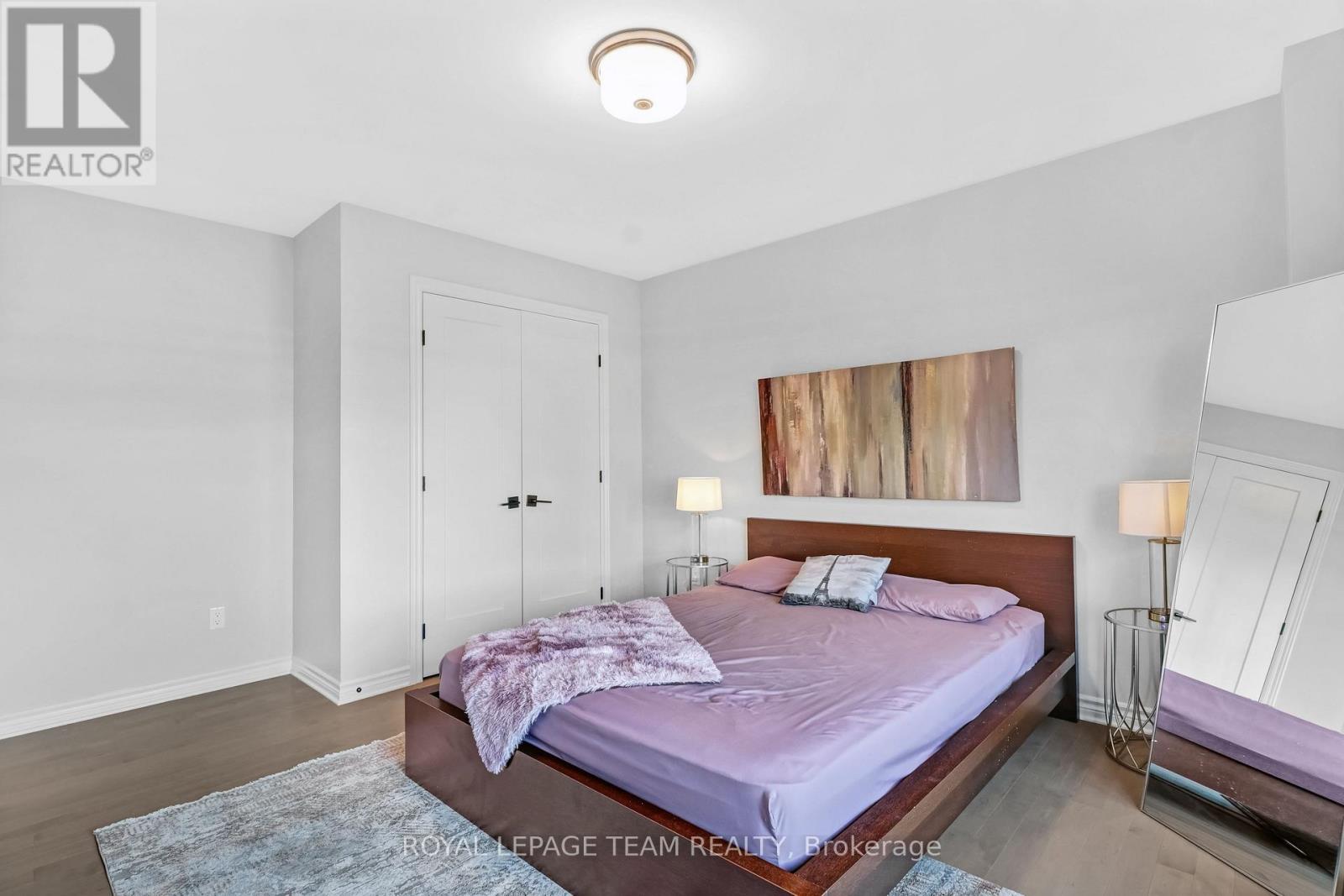 711 Moonflower Crescent