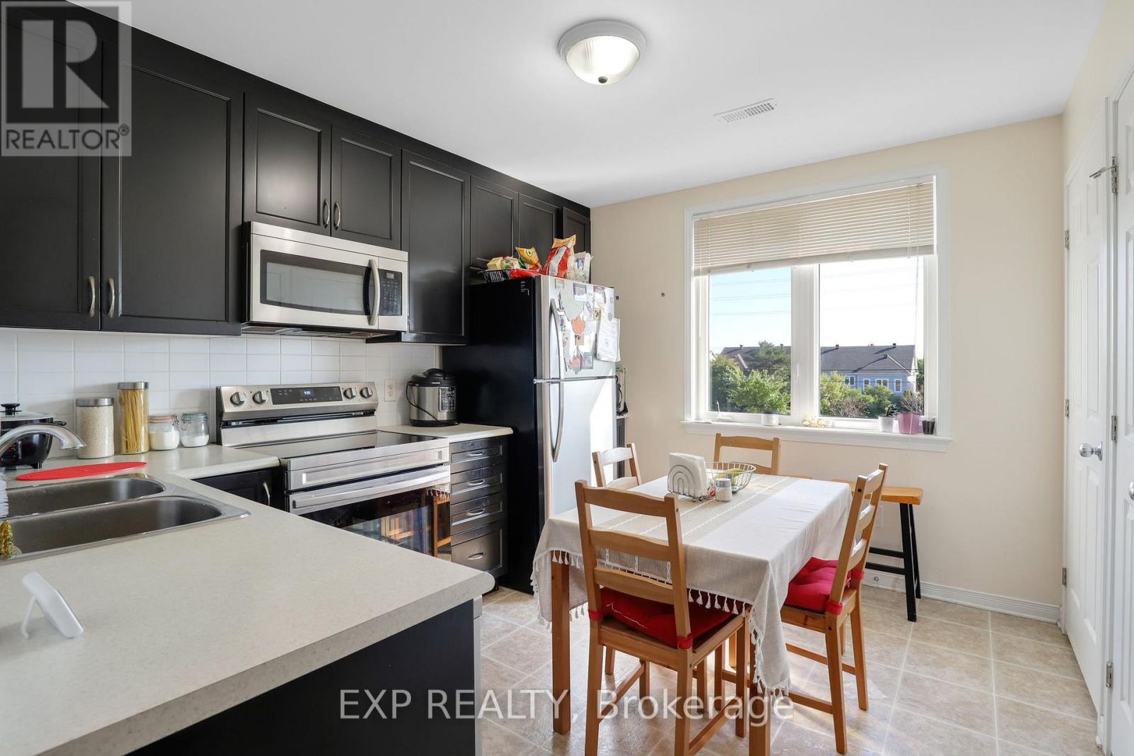 2559 Longfields Drive