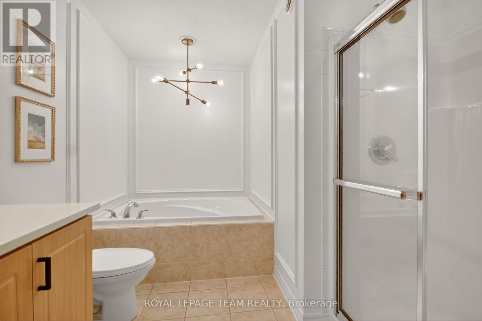 293 Waymark Crescent