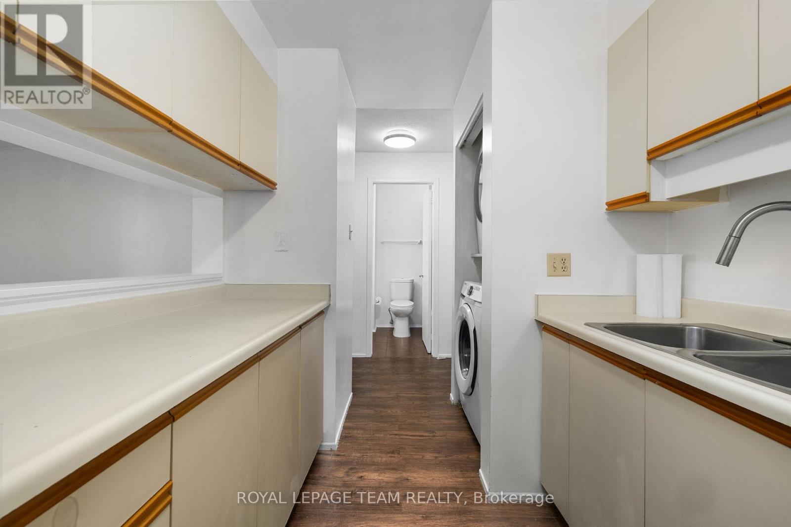 314 - 214 Viewmount Drive