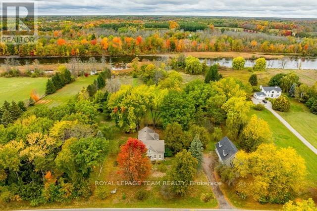 3651 Burritts Rapids Road