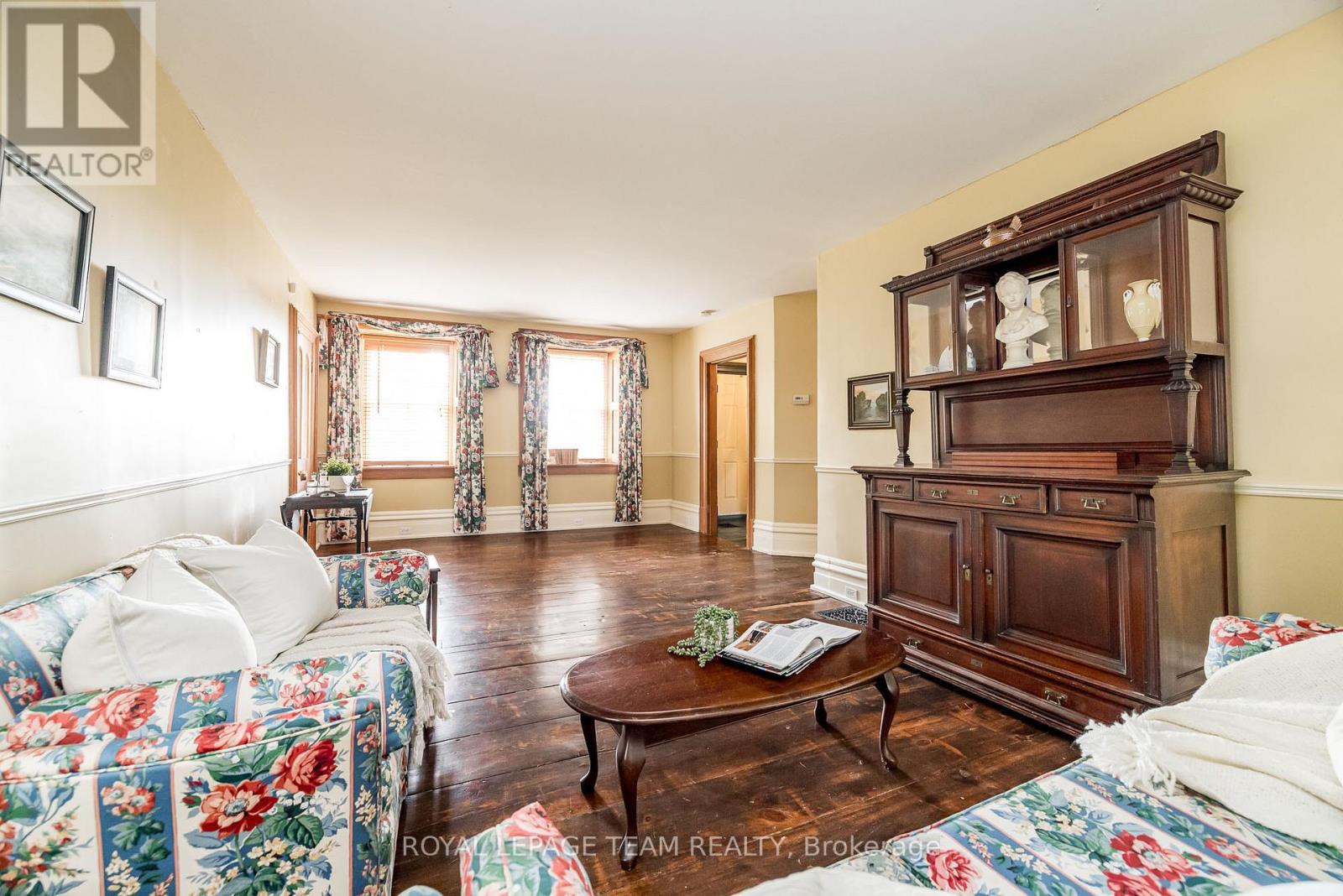 3651 Burritts Rapids Road