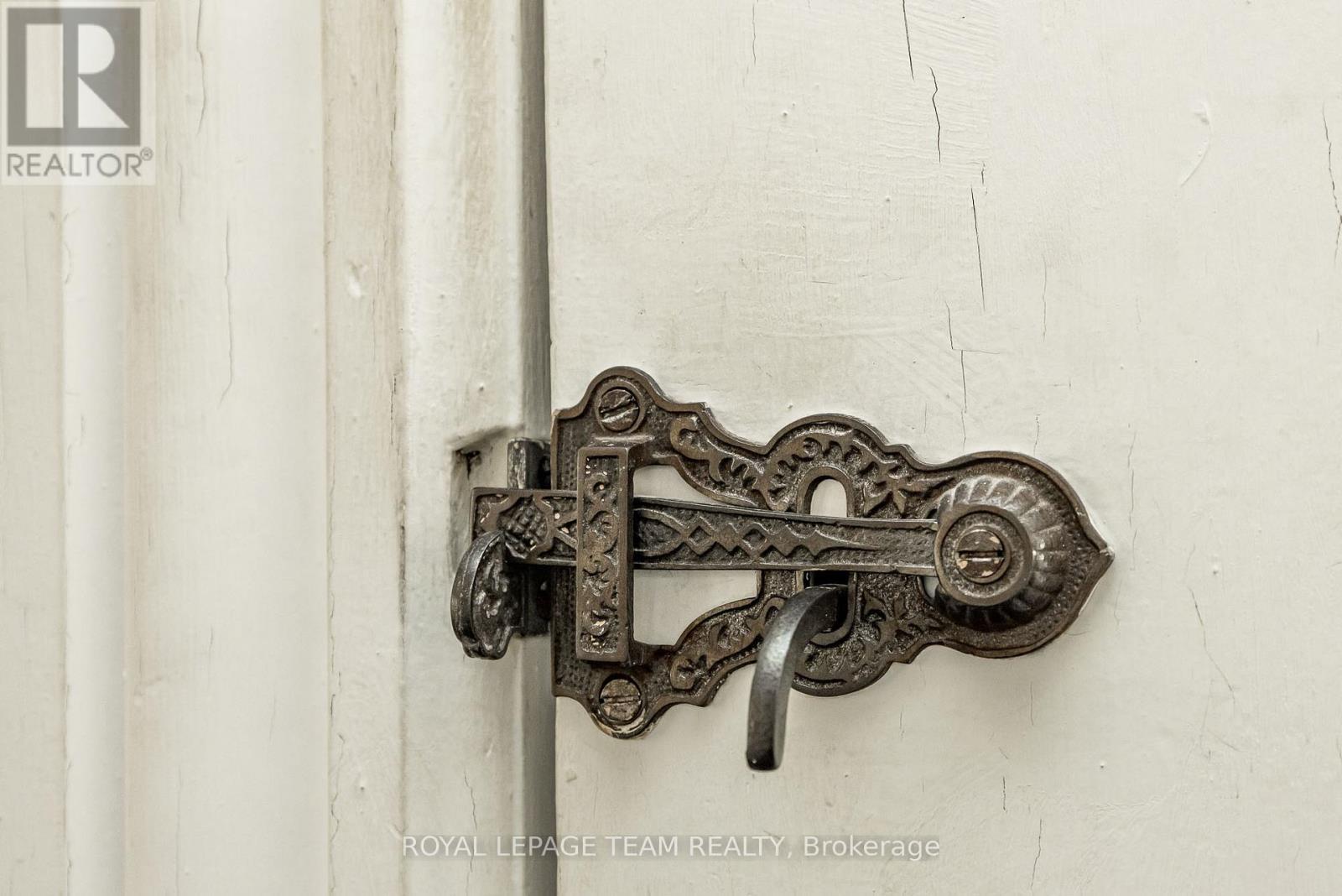 3651 Burritts Rapids Road