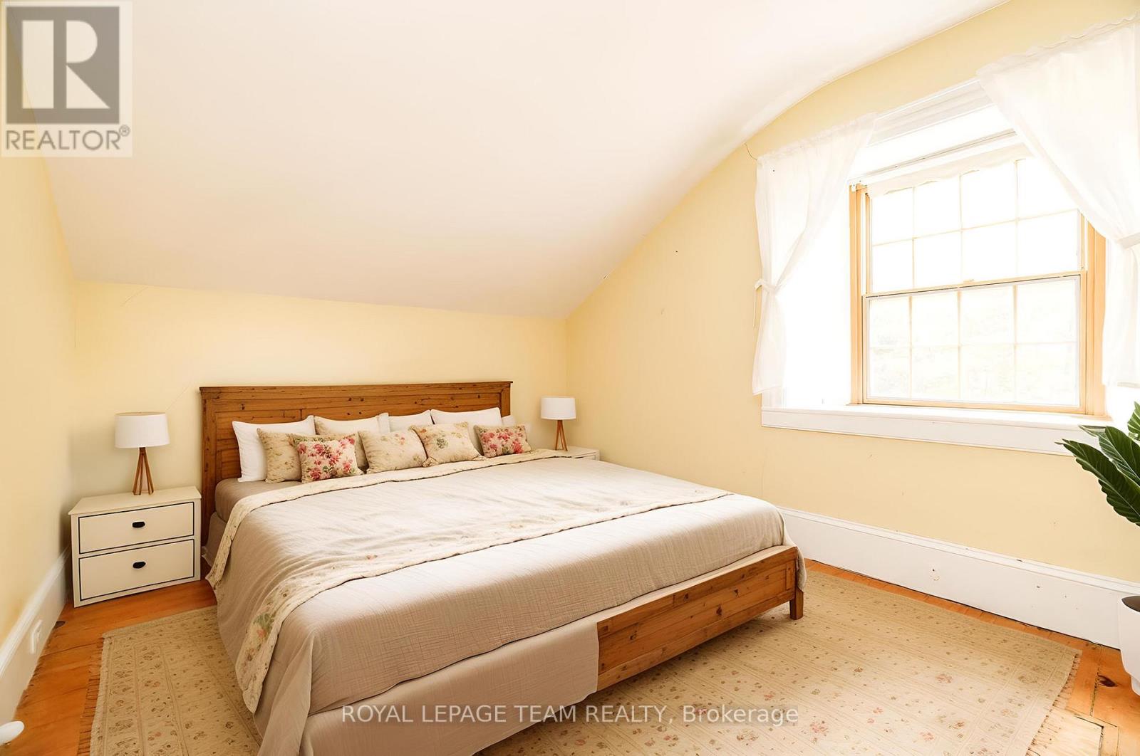 3651 Burritts Rapids Road