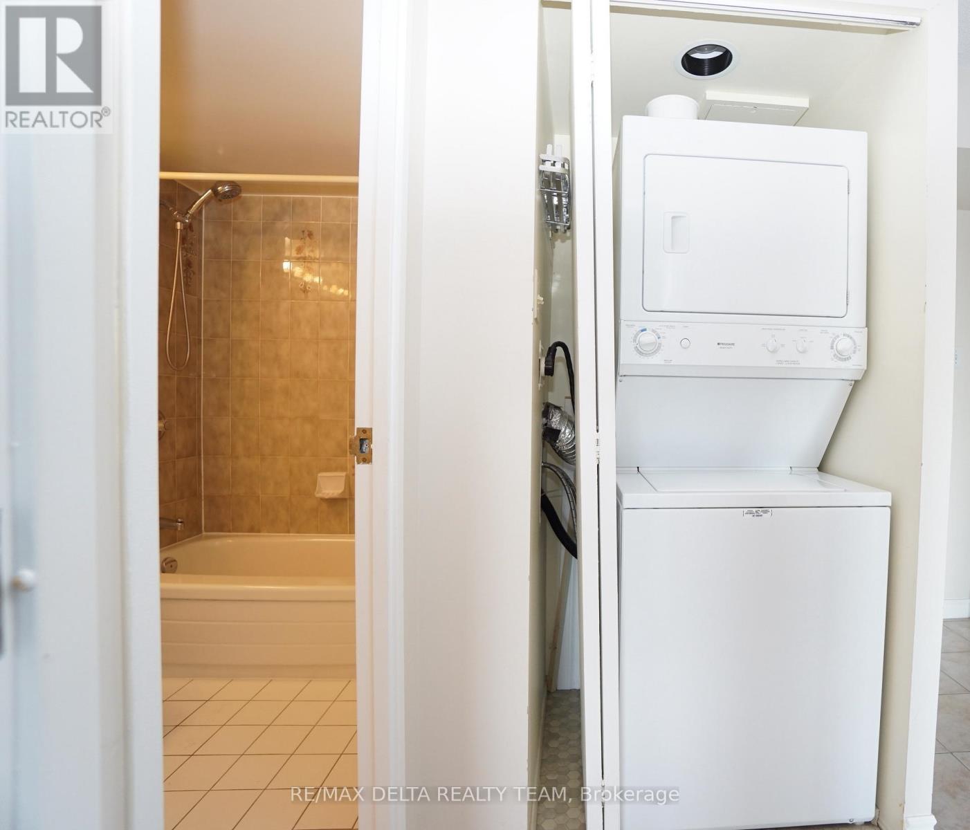 1506 - 545 St. Laurent Boulevard