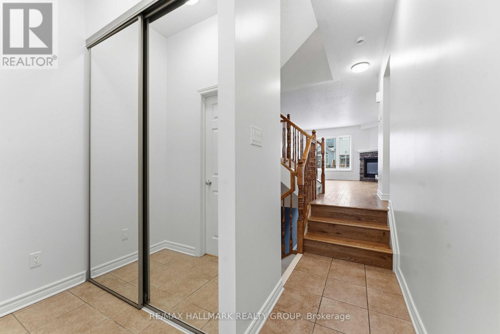 123 Silvermoon Crescent