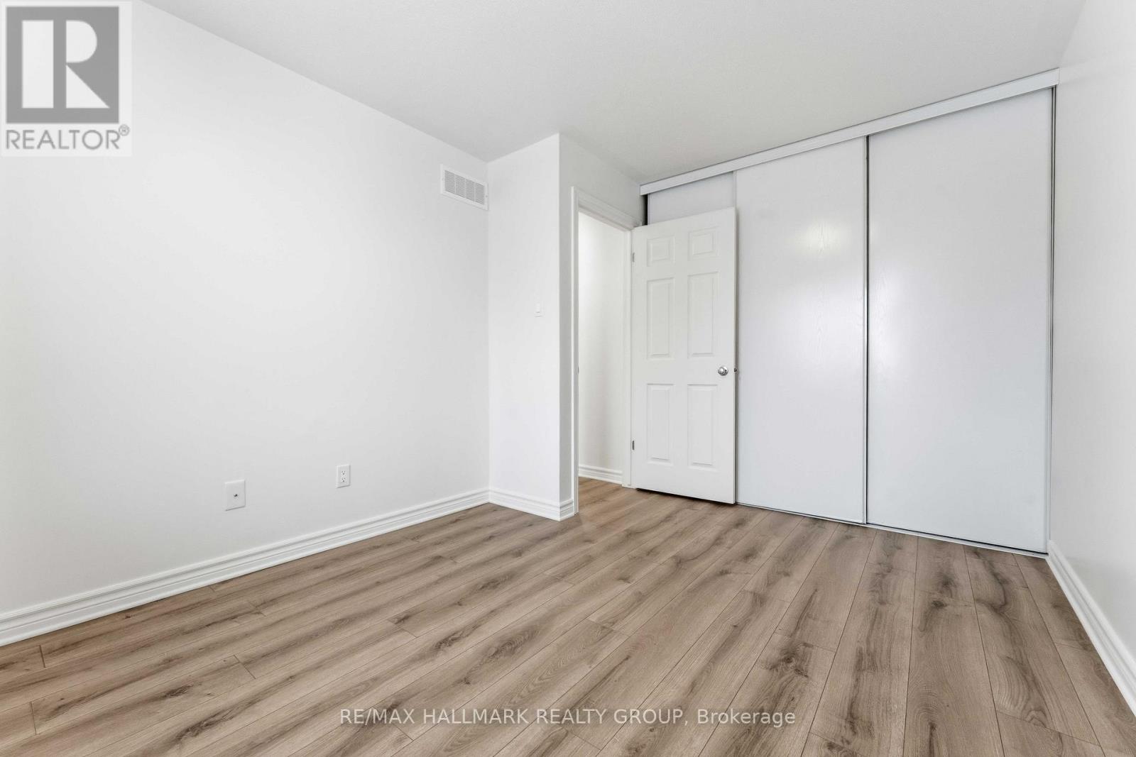 123 Silvermoon Crescent