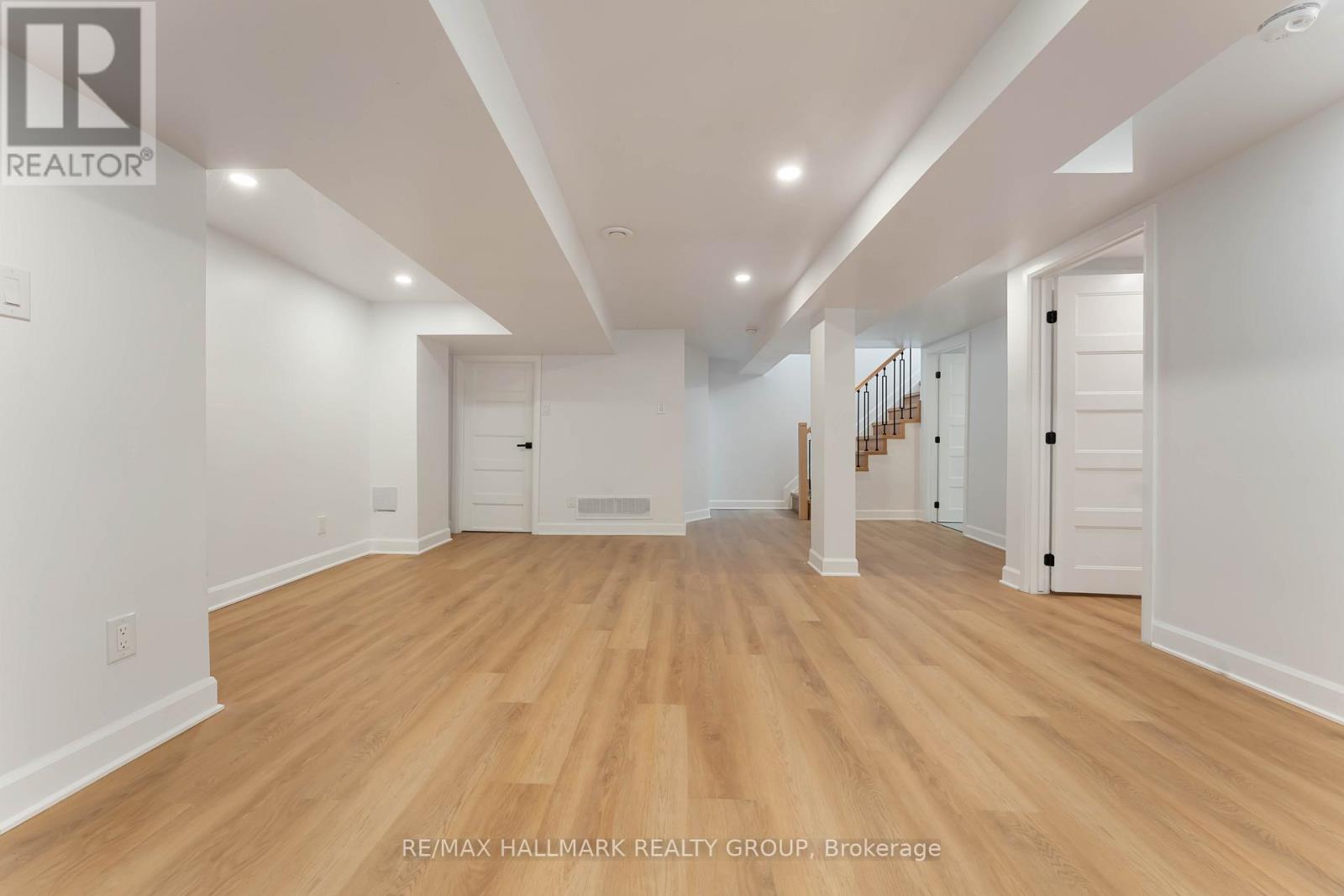 1796 Saunderson Drive