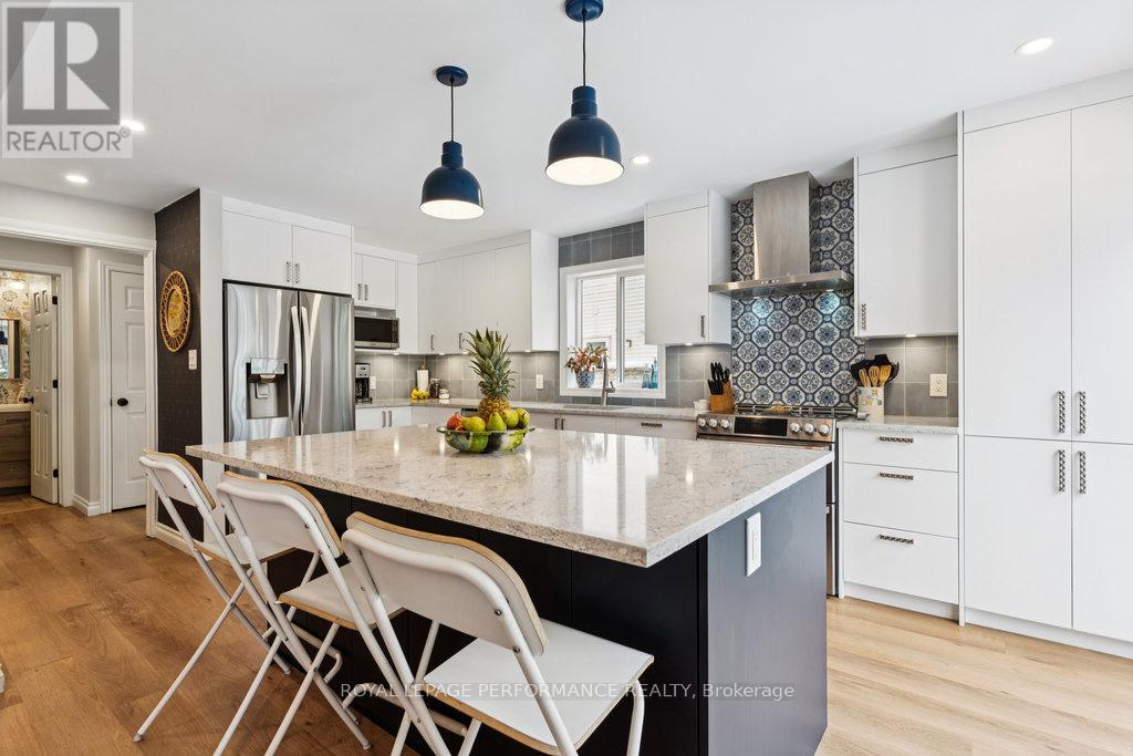 1798 Woodhaven Heights