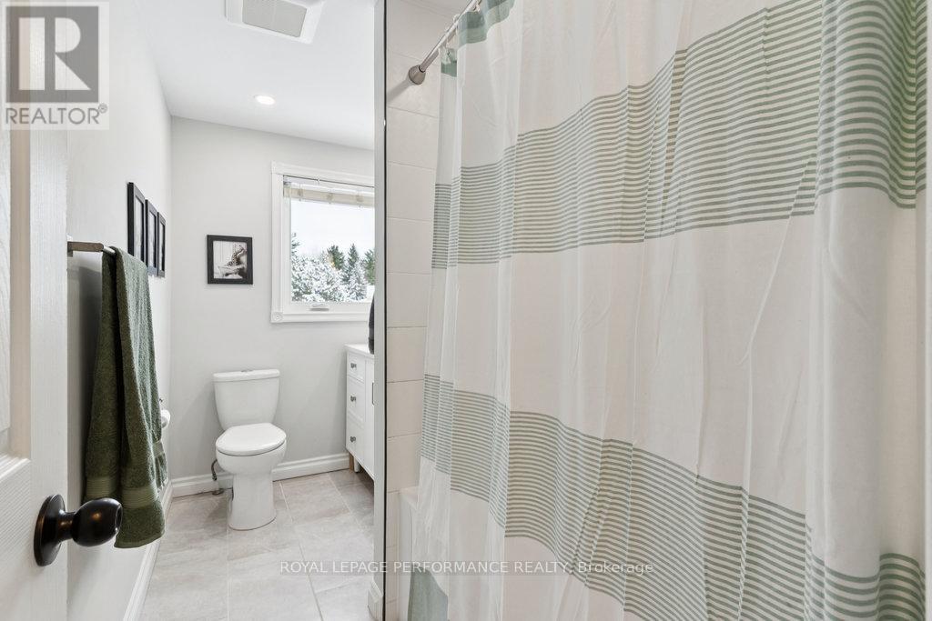 1798 Woodhaven Heights