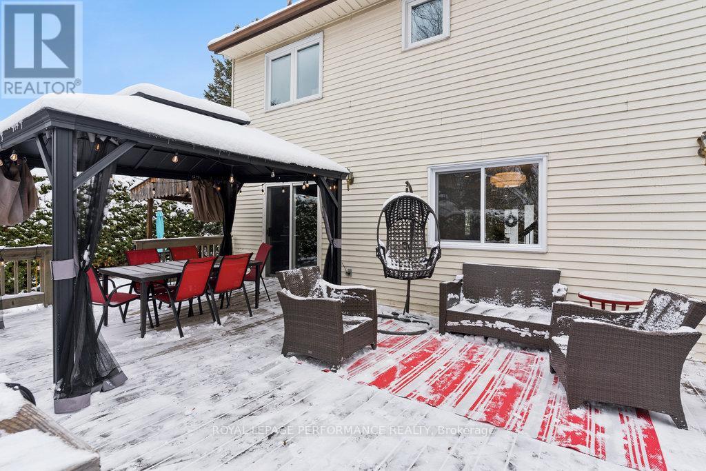 1798 Woodhaven Heights