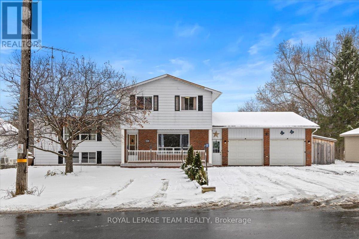 9161 County Rd 6 North