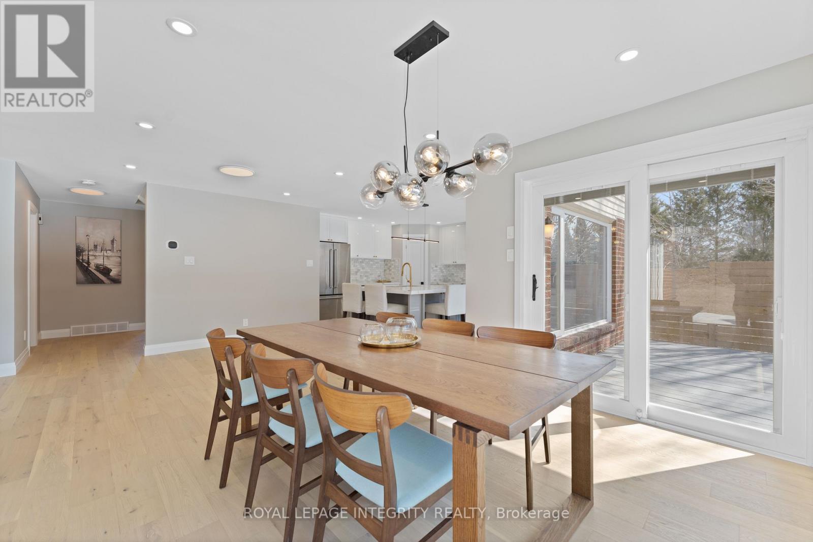 3440 Woodroffe Avenue