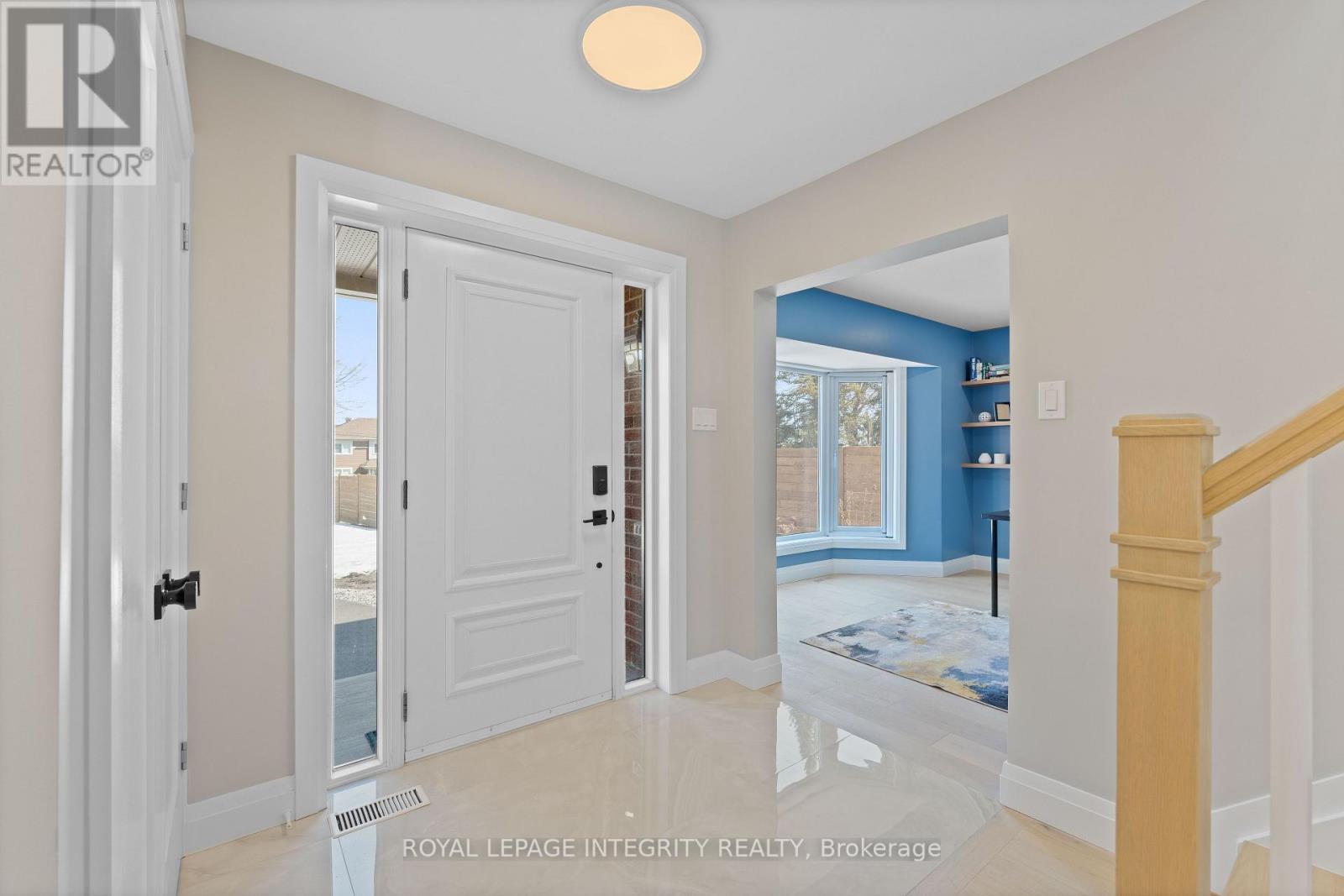 3440 Woodroffe Avenue