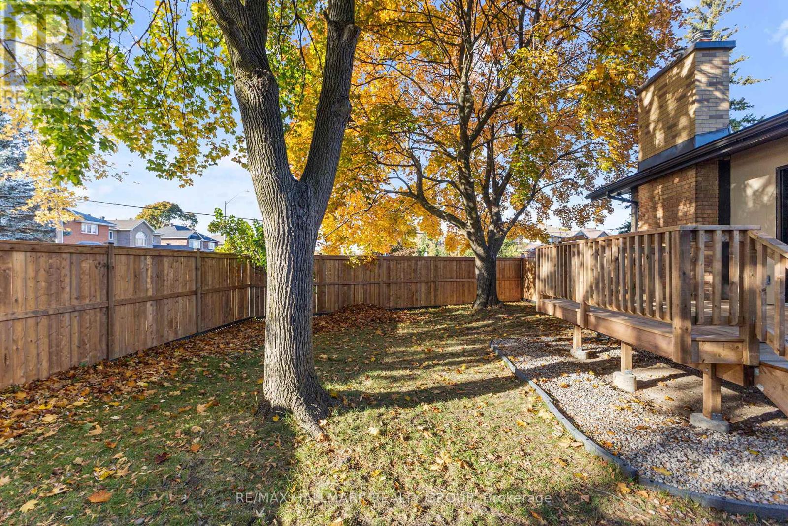 2186 Lenester Avenue