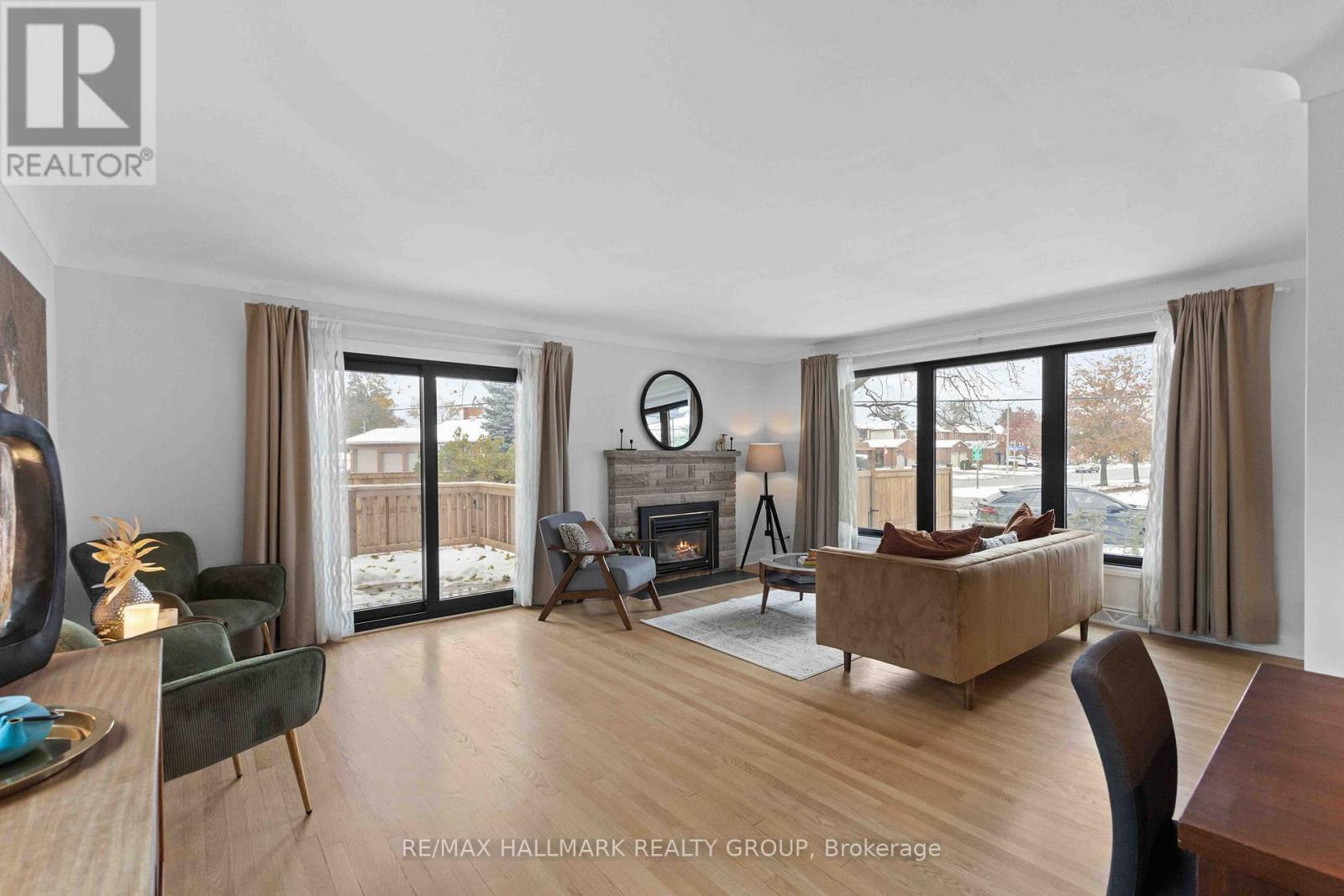 2186 Lenester Avenue