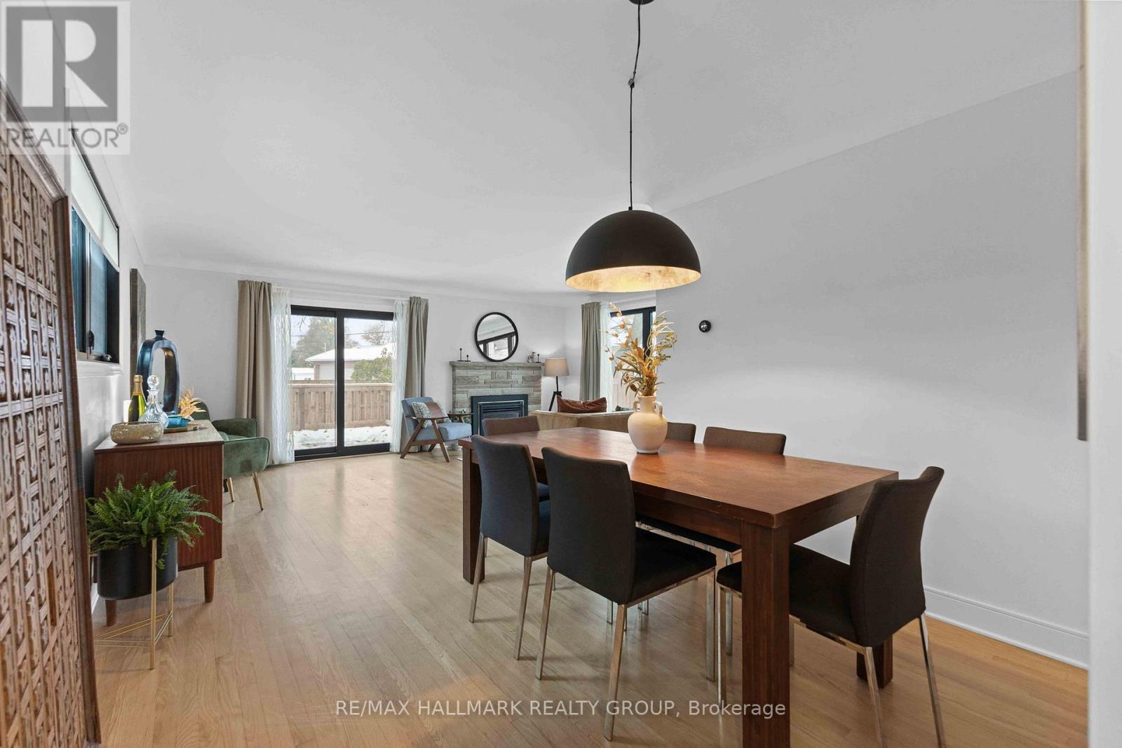 2186 Lenester Avenue