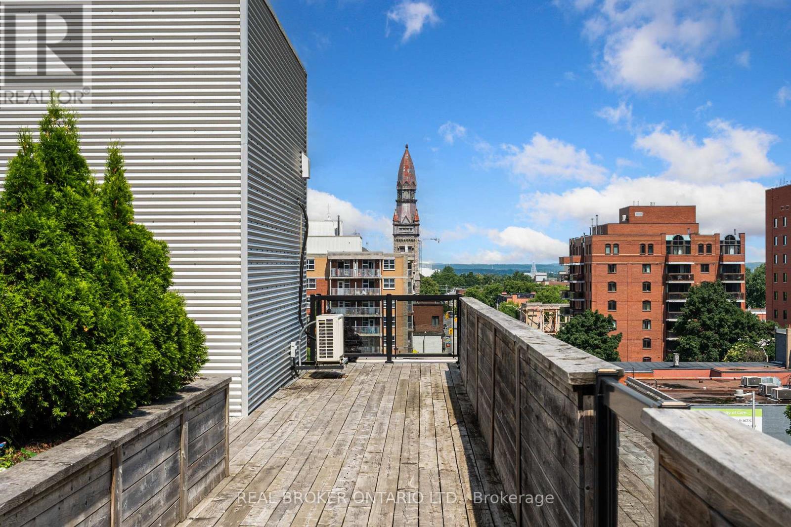 102 - 360 Cumberland Street